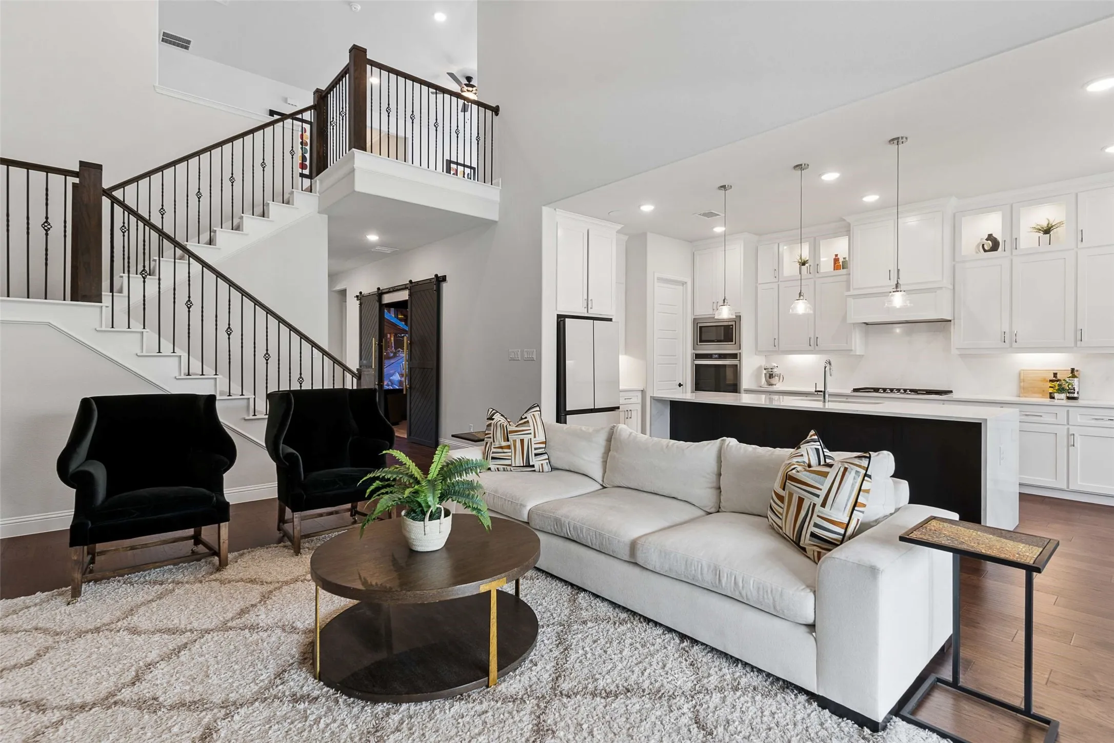 Single Family Residence For Sale in Collin County , 1843 Hollyhock Drive, Celina, Texas 75009, 4 Bedroom, 5 Bathroom, 3 Garage spaces, 3,495 Sqft, built in 2023, mls#21297432, Real Estate Agent in Celina, Homes For Sale in Collin county, Homes For Sale in Celina, Realtor in Celina Texas, Real Estate Brokerage Independent Realty Texas, Luminita Cordes Realtor