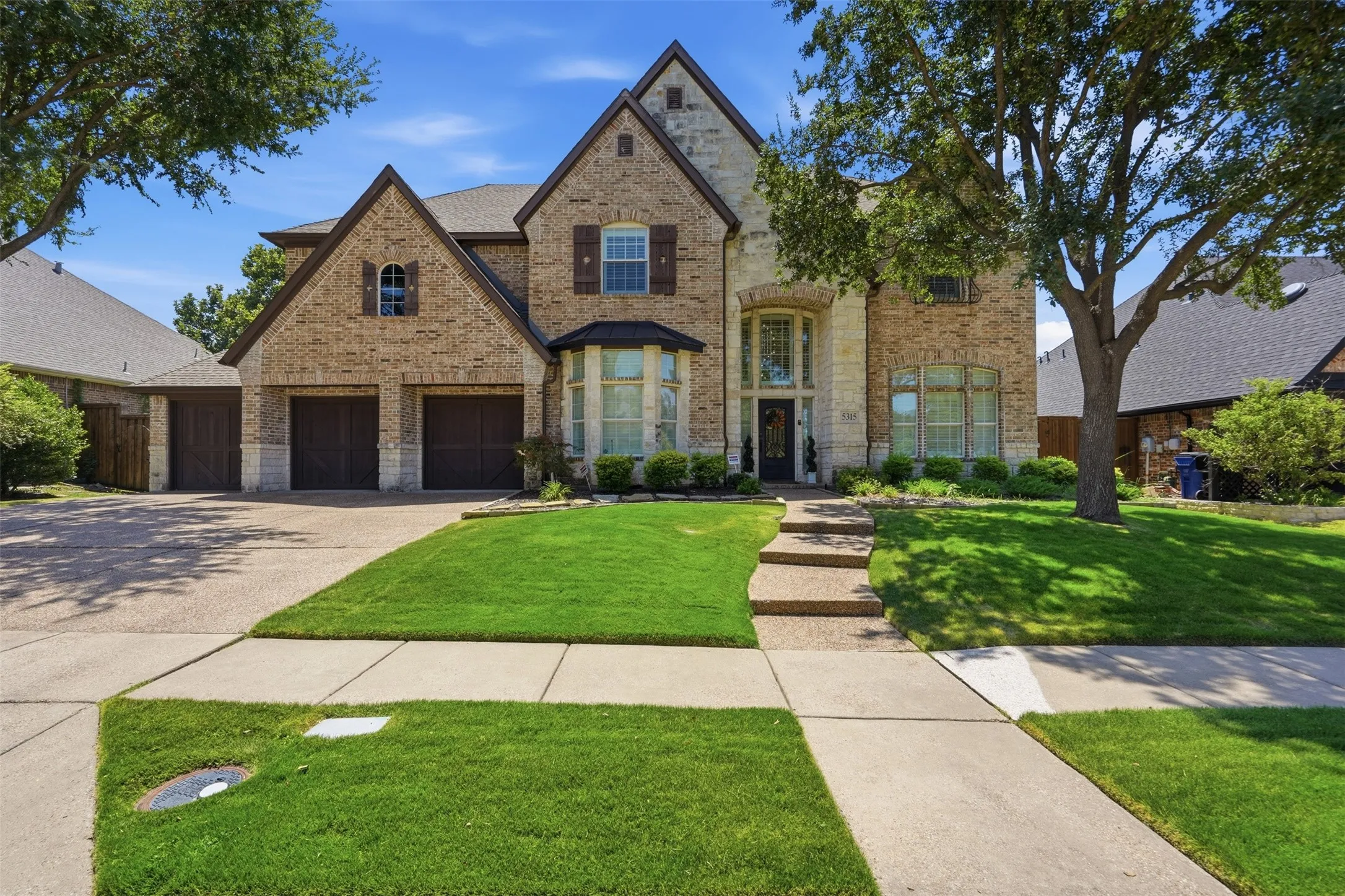 Single Family Residence For Rent in Denton County , 5315 Cree Drive, Frisco, Texas 75034, 5 Bedroom, 4 Bathroom, 3 Garage spaces, 4,521 Sqft, built in 2003, mls#21294290, Real Estate Agent in Frisco, Homes For Rent in Denton county, Homes For Rent in Frisco, Realtor in Frisco Texas, Real Estate Brokerage Independent Realty Texas, Luminita Cordes Realtor