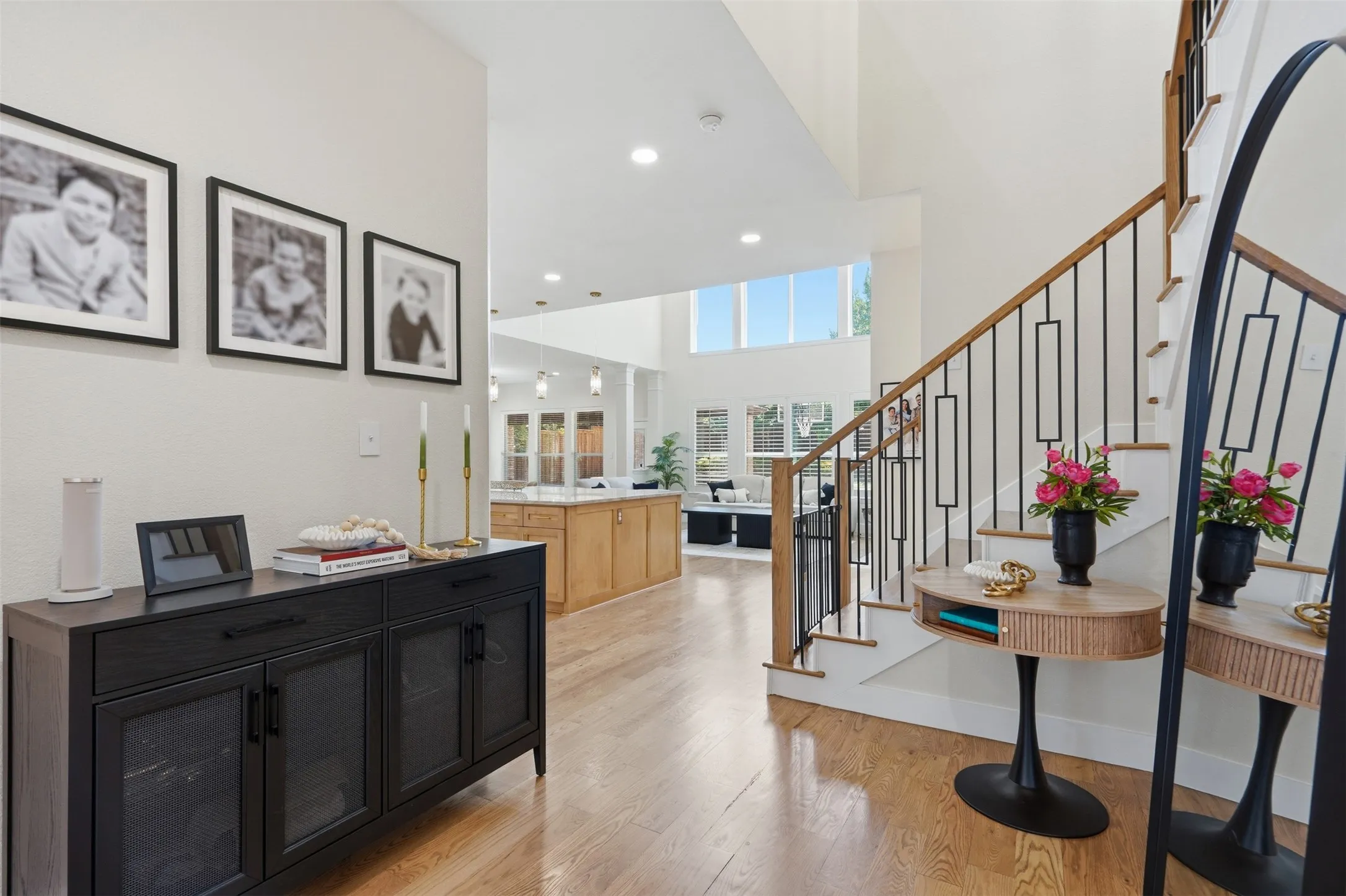 Single Family Residence For Rent in Denton County , 5315 Cree Drive, Frisco, Texas 75034, 5 Bedroom, 4 Bathroom, 3 Garage spaces, 4,521 Sqft, built in 2003, mls#21294290, Real Estate Agent in Frisco, Homes For Rent in Denton county, Homes For Rent in Frisco, Realtor in Frisco Texas, Real Estate Brokerage Independent Realty Texas, Luminita Cordes Realtor