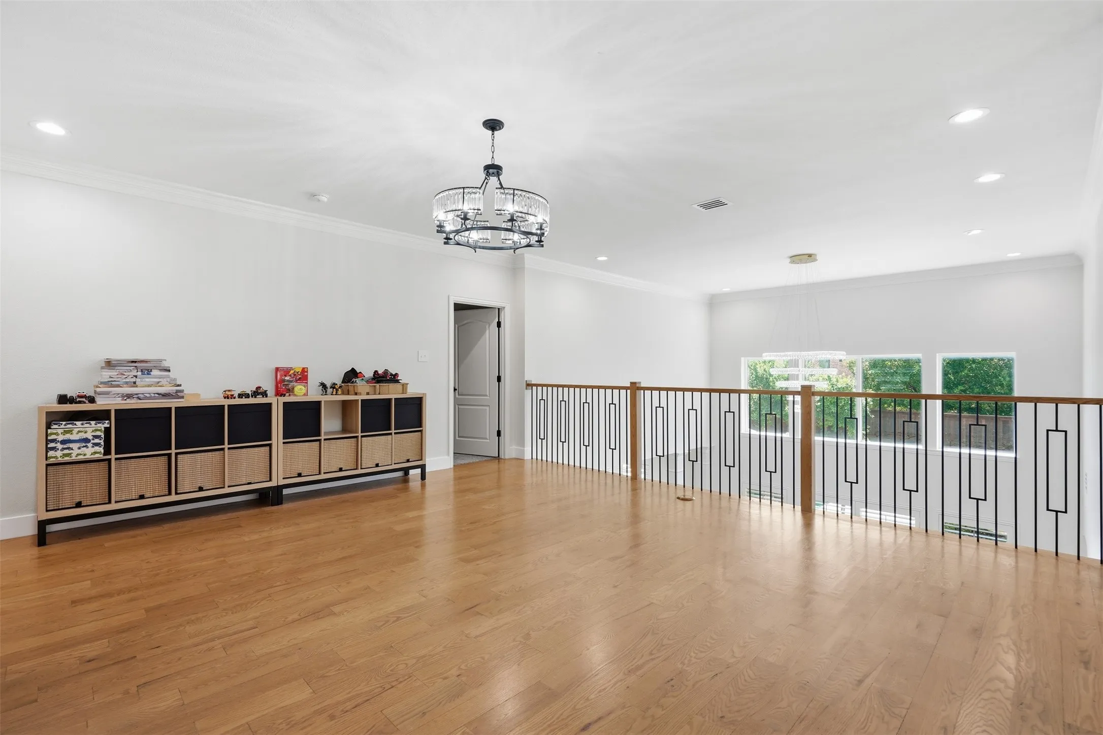 Single Family Residence For Rent in Denton County , 5315 Cree Drive, Frisco, Texas 75034, 5 Bedroom, 4 Bathroom, 3 Garage spaces, 4,521 Sqft, built in 2003, mls#21294290, Real Estate Agent in Frisco, Homes For Rent in Denton county, Homes For Rent in Frisco, Realtor in Frisco Texas, Real Estate Brokerage Independent Realty Texas, Luminita Cordes Realtor