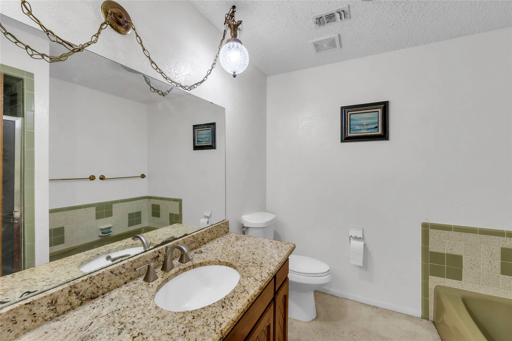 Single Family Residence For Sale in Tarrant County , 6241 Onyx Drive S, North Richland Hills, Texas 76180, 4 Bedroom, 3 Bathroom, 2 Garage spaces, 2,375 Sqft, built in 1977, mls#21297996, Real Estate Agent in North Richland Hills, Homes For Sale in Tarrant county, Homes For Sale in North Richland Hills, Realtor in North Richland Hills Texas, Real Estate Brokerage Independent Realty Texas, Luminita Cordes Realtor