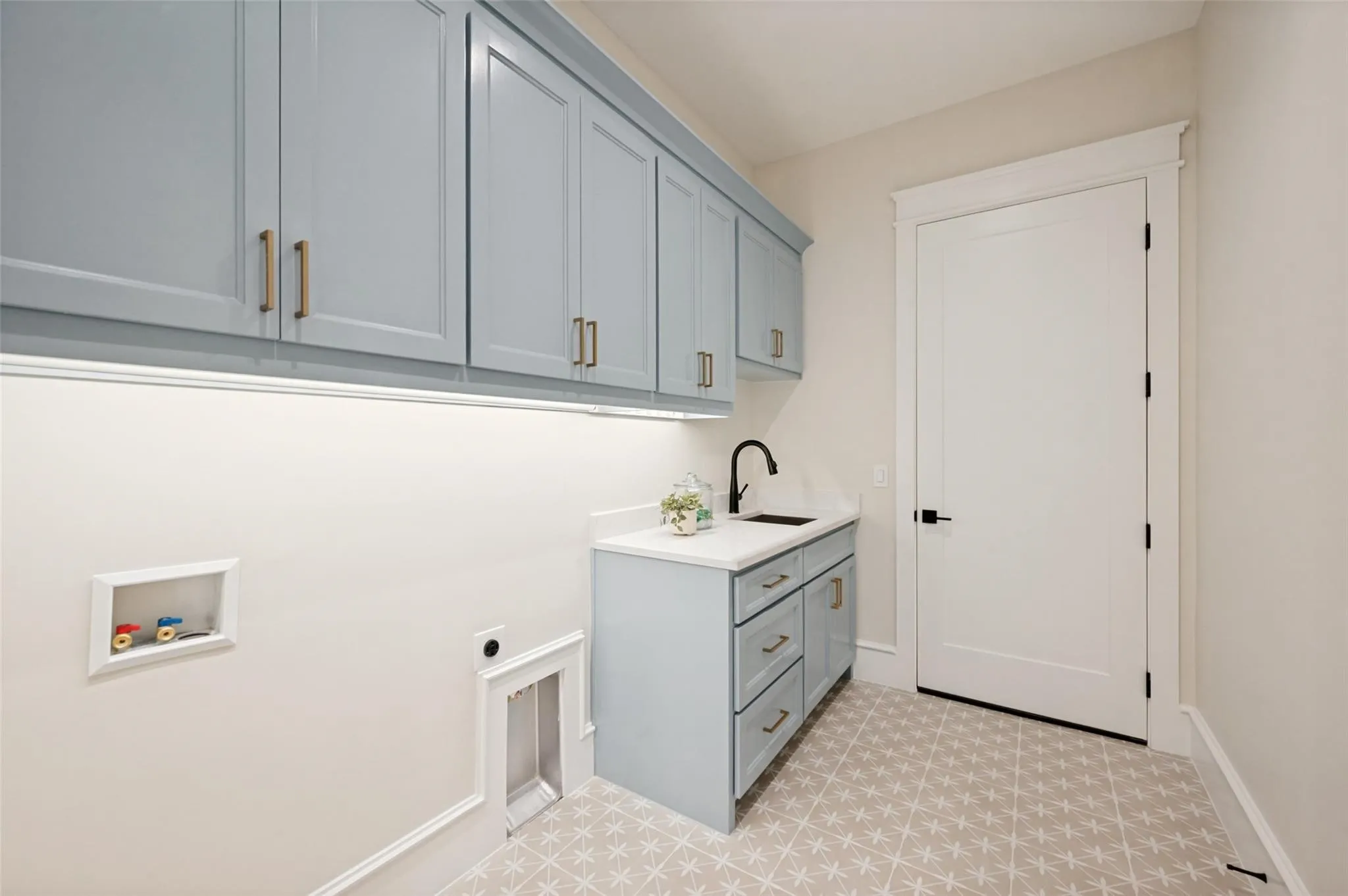 Single Family Residence For Sale in Dallas County , 14540 Tamerisk Lane, Farmers Branch, Texas 75234, 4 Bedroom, 6 Bathroom, 3 Garage spaces, 3,865 Sqft, built in 2026, mls#21296160, Real Estate Agent in Farmers Branch, Homes For Sale in Dallas county, Homes For Sale in Farmers Branch, Realtor in Farmers Branch Texas, Real Estate Brokerage Independent Realty Texas, Luminita Cordes Realtor