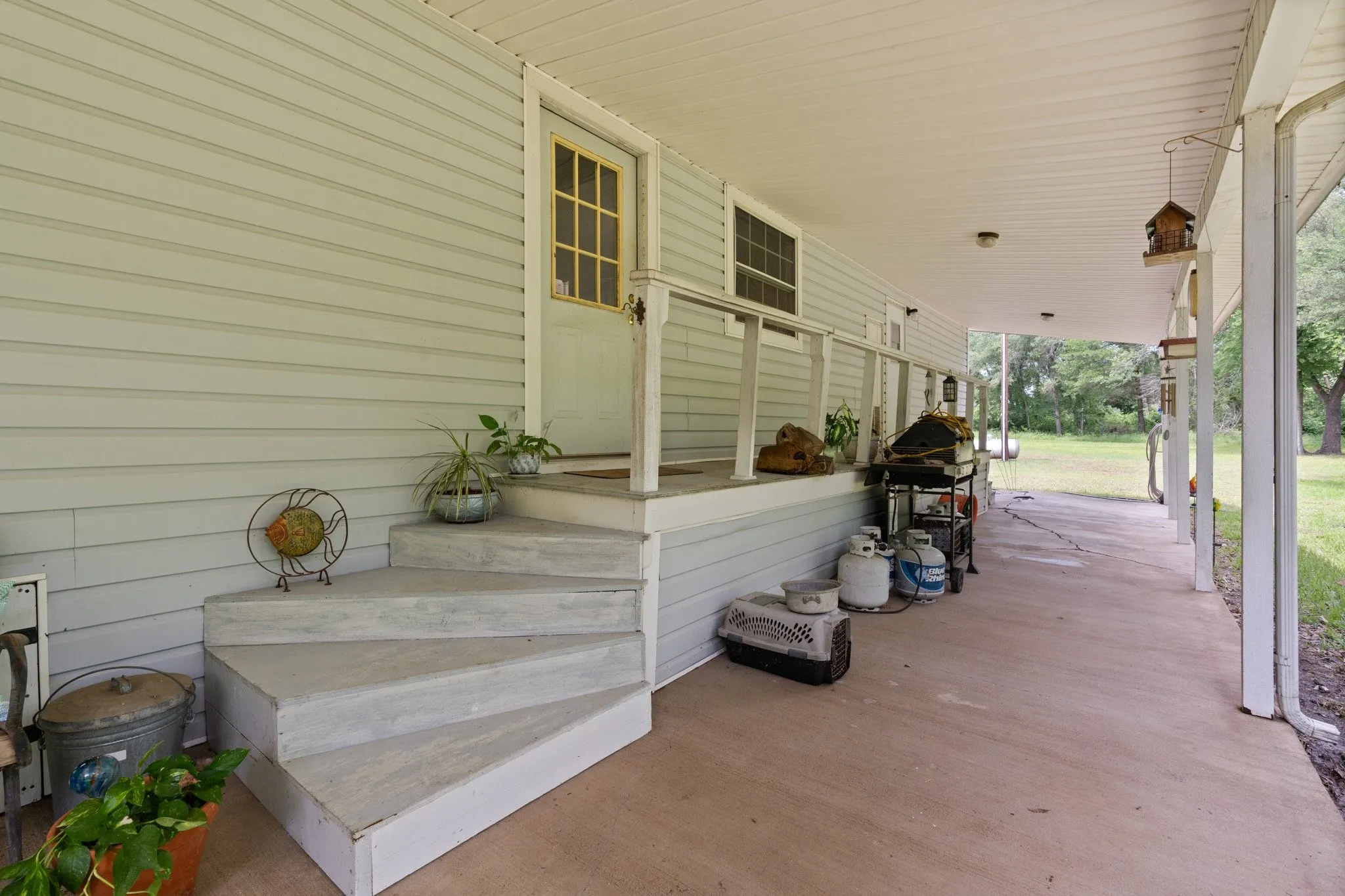 Mobile Home For Sale in Kaufman County , 9547 County Rd 346, Terrell, Texas 75161, 3 Bedrooms, 2 Bathrooms, 6 Garage spaces, 1,560 Sqft, built in 1982, Price $575,000, mls#21290241, Real Estate Agent in Terrell, Homes For Sale in Kaufman county, Homes For Sale in Terrell, Realtor in Terrell Texas, Real Estate Brokerage Independent Realty Texas, Luminita Cordes Realtor