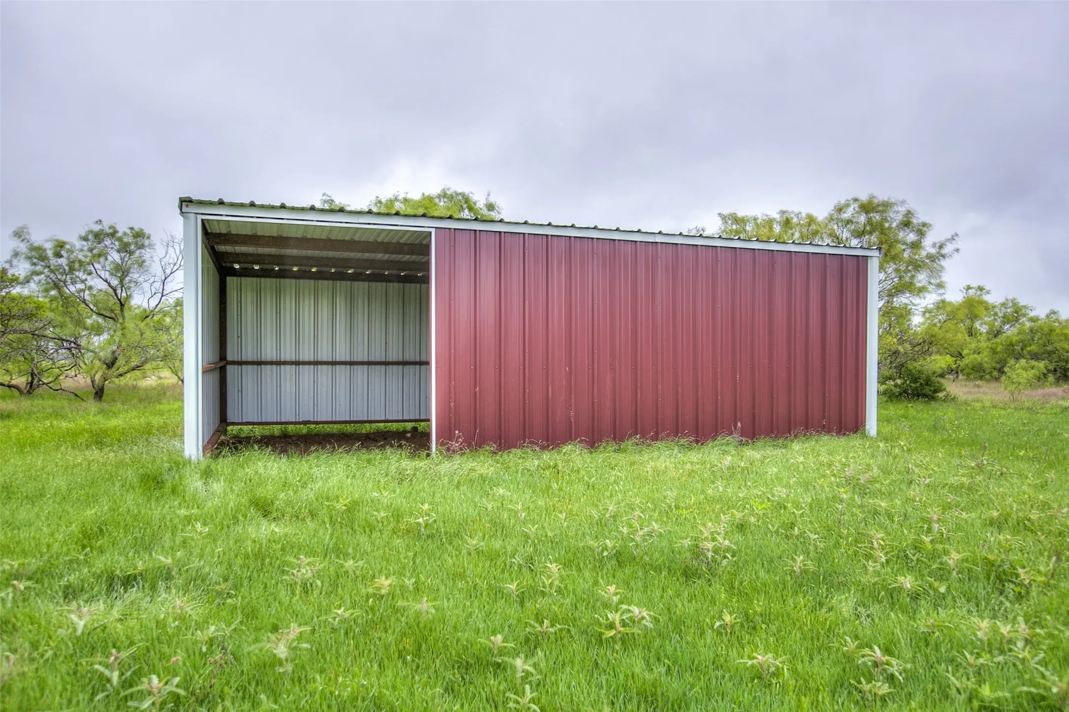 Ranch For Sale in Callahan County , N/A HWY 36, Baird, Texas 79504, 0, 0, Garage spaces, 0 Sqft, built in 0, mls#21298792, Real Estate Agent in Baird, Homes For Sale in Callahan county, Homes For Sale in Baird, Realtor in Baird Texas, Real Estate Brokerage Independent Realty Texas, Luminita Cordes Realtor