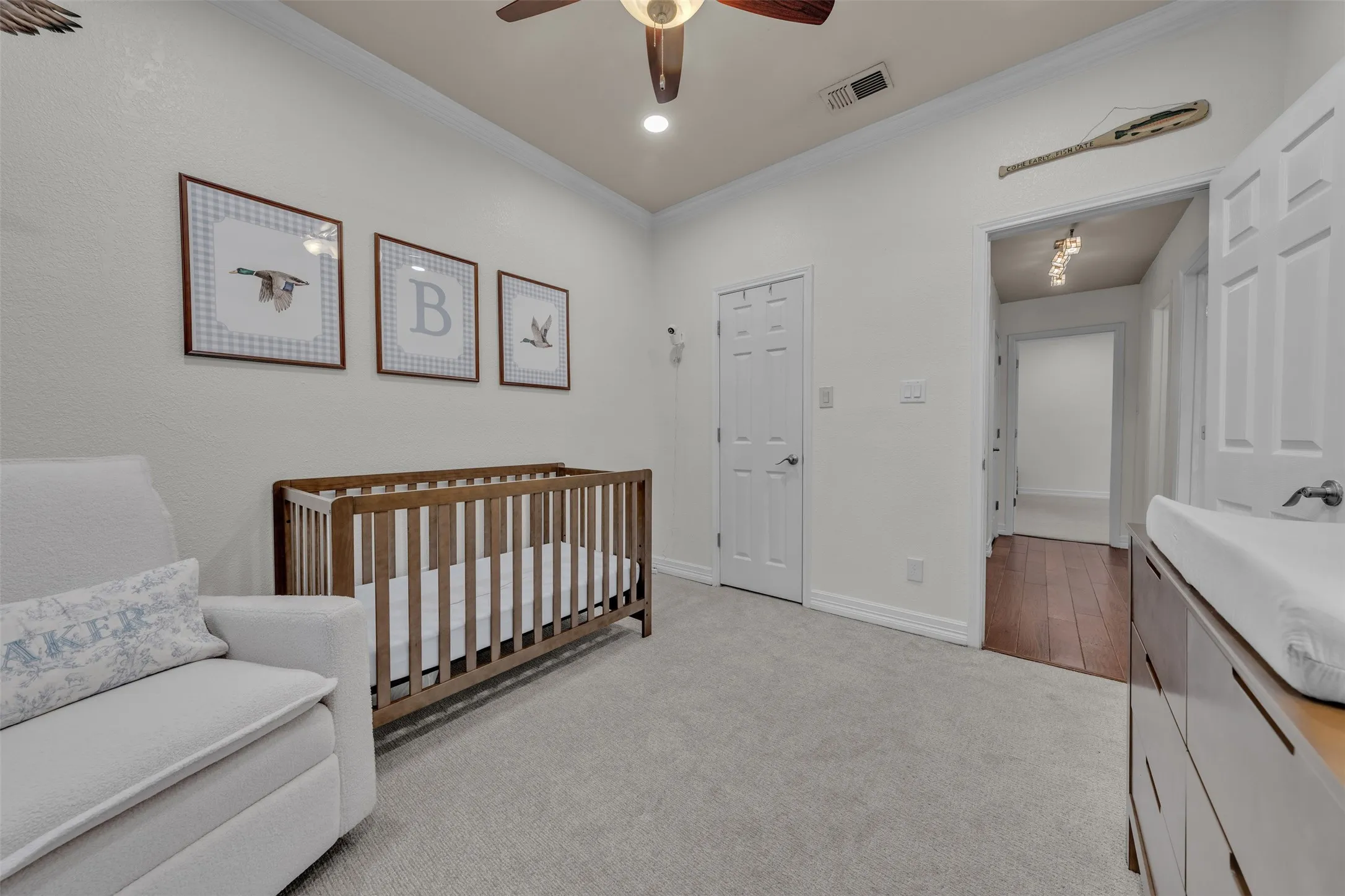 Single Family Residence For Sale in Parker County , 213 King Arthur Drive, Weatherford, Texas 76086, 3 Bedroom, 2 Bathroom, 2 Garage spaces, 1,717 Sqft, built in 1998, mls#21297129, Real Estate Agent in Weatherford, Homes For Sale in Parker county, Homes For Sale in Weatherford, Realtor in Weatherford Texas, Real Estate Brokerage Independent Realty Texas, Luminita Cordes Realtor