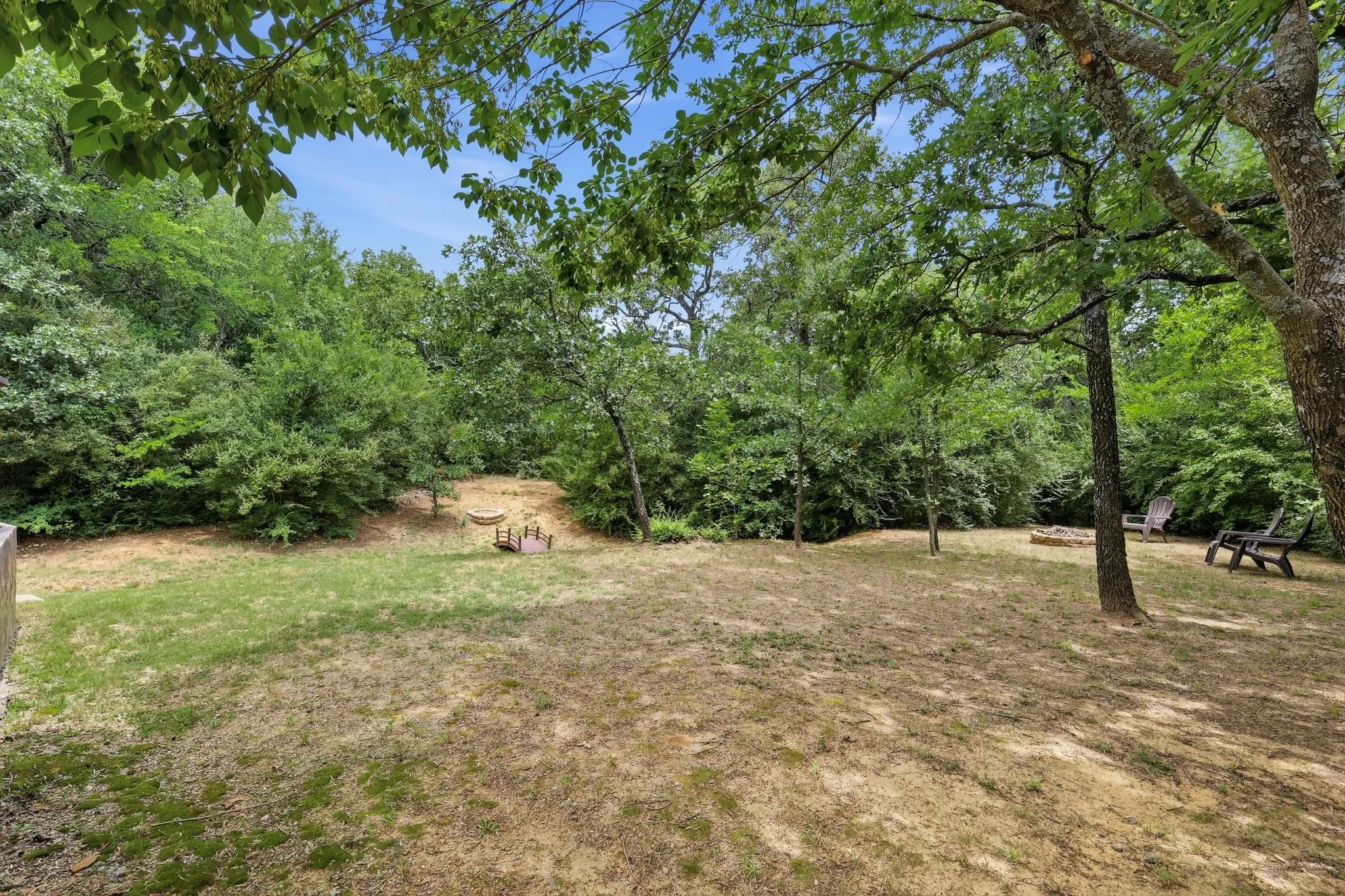Single Family Residence For Sale in Denton County , 521 Diamond Point Drive, Oak Point, Texas 75068, 3 Bedroom, 3 Bathroom, 2 Garage spaces, 2,322 Sqft, built in 2015, mls#21237992, Real Estate Agent in Oak Point, Homes For Sale in Denton county, Homes For Sale in Oak Point, Realtor in Oak Point Texas, Real Estate Brokerage Independent Realty Texas, Luminita Cordes Realtor