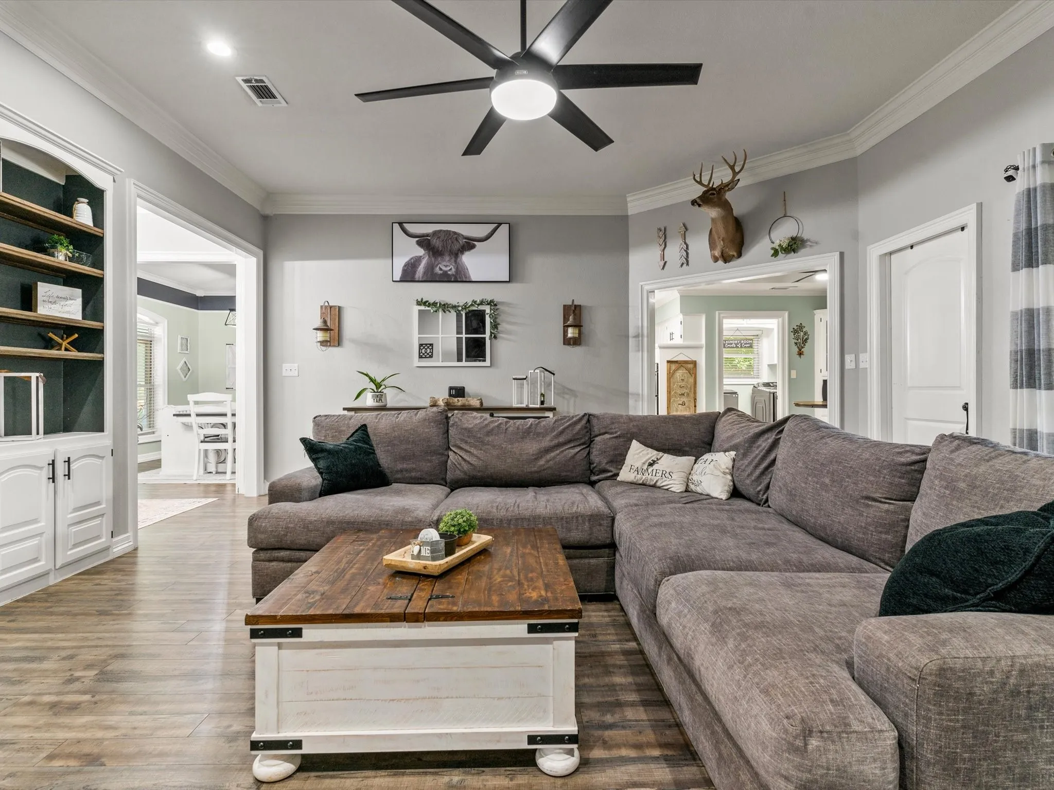 Single Family Residence For Sale in Johnson County , 102 Kings Place, Joshua, Texas 76058, 4 Bedroom, 3 Bathroom, 2 Garage spaces, 2,322 Sqft, built in 1988, mls#21297349, Real Estate Agent in Joshua, Homes For Sale in Johnson county, Homes For Sale in Joshua, Realtor in Joshua Texas, Real Estate Brokerage Independent Realty Texas, Luminita Cordes Realtor