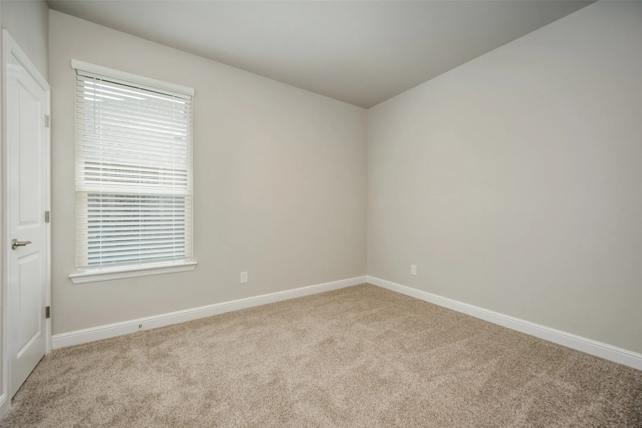 Single Family Residence For Rent in Denton County , 5242 Crystal Lake Avenue, Krum, Texas 76249, 4 Bedrooms, 2 Bathrooms, 2 Garage spaces, 2,226 Sqft, built in 2024, Price $2,500, mls#21298821, Real Estate Agent in Krum, Homes For Rent in Denton county, Homes For Rent in Krum, Realtor in Krum Texas, Real Estate Brokerage Independent Realty Texas, Luminita Cordes Realtor