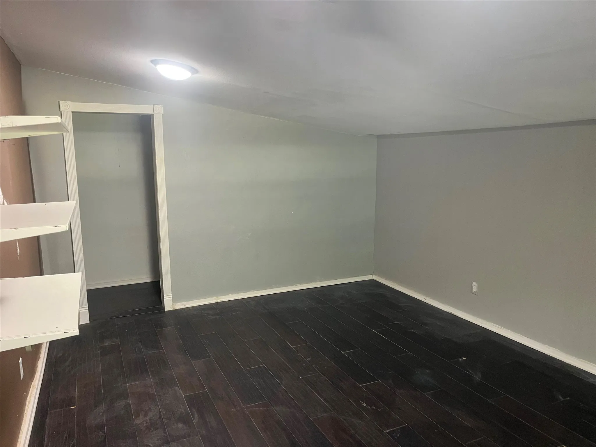 Single Family Residence For Sale in Grayson County , 210 W Dexter Street, Sherman, Texas 75092, 2 Bedroom, 1 Bathroom, Garage spaces, 1,269 Sqft, built in 1952, mls#21298799, Real Estate Agent in Sherman, Homes For Sale in Grayson county, Homes For Sale in Sherman, Realtor in Sherman Texas, Real Estate Brokerage Independent Realty Texas, Luminita Cordes Realtor
