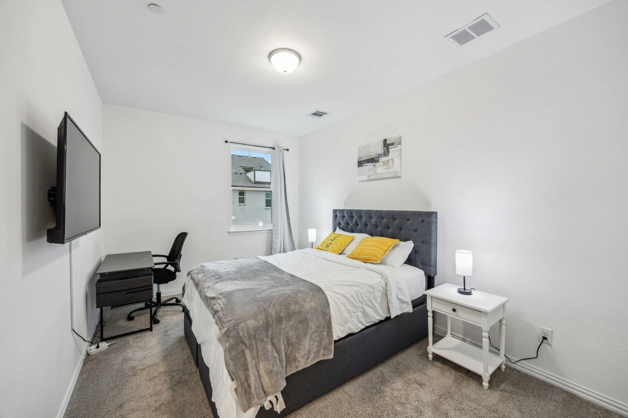 Townhouse For Rent in Dallas County , 3225 Switch Street, Sachse, Texas 75048, 3 Bedroom, 3 Bathroom, 2 Garage spaces, 1,950 Sqft, built in 2022, mls#21298828, Real Estate Agent in Sachse, Homes For Rent in Dallas county, Homes For Rent in Sachse, Realtor in Sachse Texas, Real Estate Brokerage Independent Realty Texas, Luminita Cordes Realtor