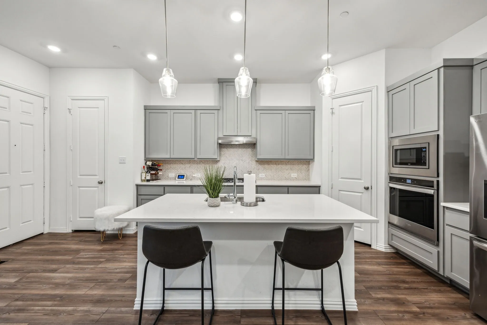 Townhouse For Rent in Dallas County , 3225 Switch Street, Sachse, Texas 75048, 3 Bedroom, 3 Bathroom, 2 Garage spaces, 1,950 Sqft, built in 2022, mls#21298828, Real Estate Agent in Sachse, Homes For Rent in Dallas county, Homes For Rent in Sachse, Realtor in Sachse Texas, Real Estate Brokerage Independent Realty Texas, Luminita Cordes Realtor