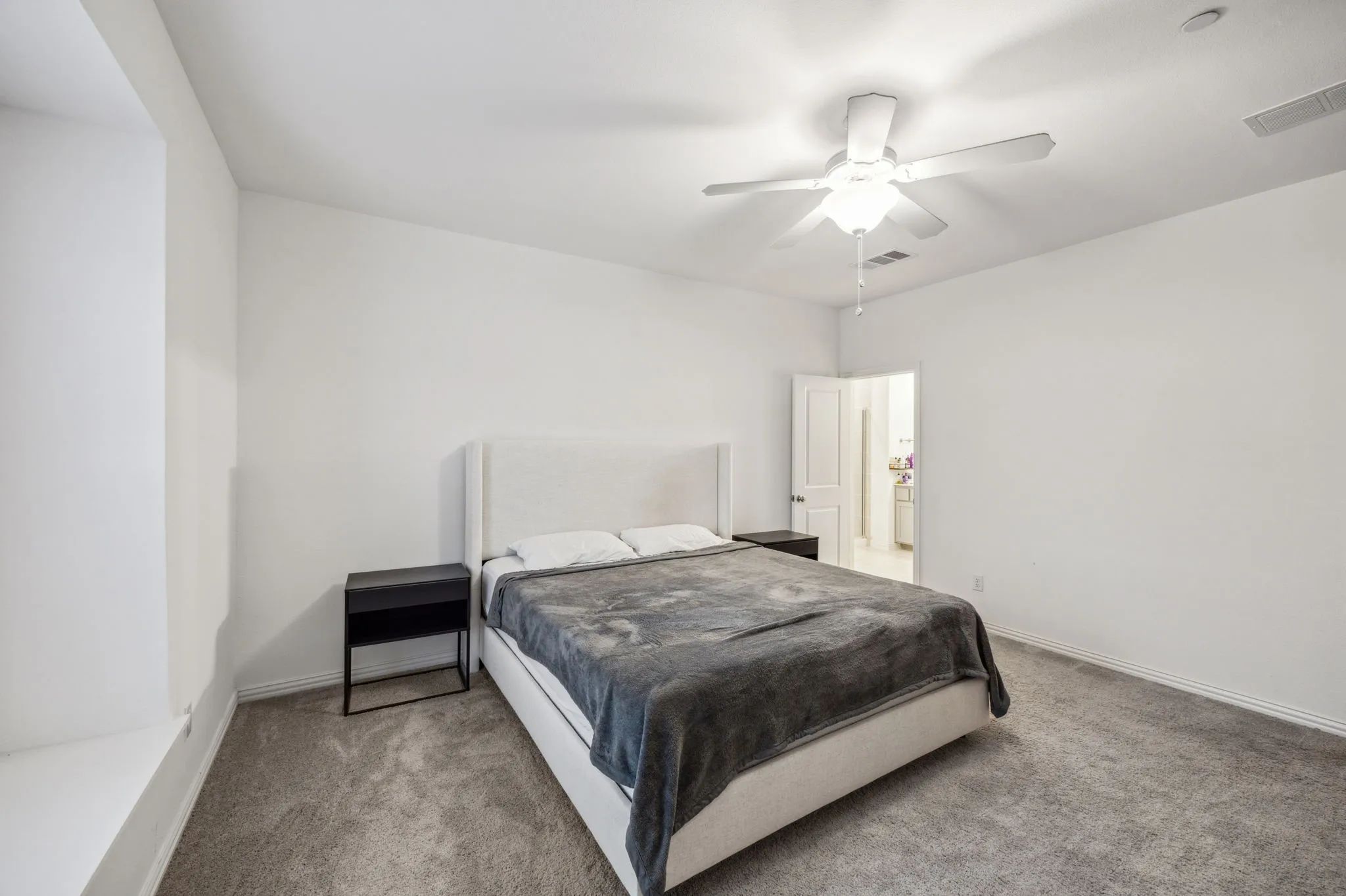 Townhouse For Rent in Dallas County , 3225 Switch Street, Sachse, Texas 75048, 3 Bedroom, 3 Bathroom, 2 Garage spaces, 1,950 Sqft, built in 2022, mls#21298828, Real Estate Agent in Sachse, Homes For Rent in Dallas county, Homes For Rent in Sachse, Realtor in Sachse Texas, Real Estate Brokerage Independent Realty Texas, Luminita Cordes Realtor