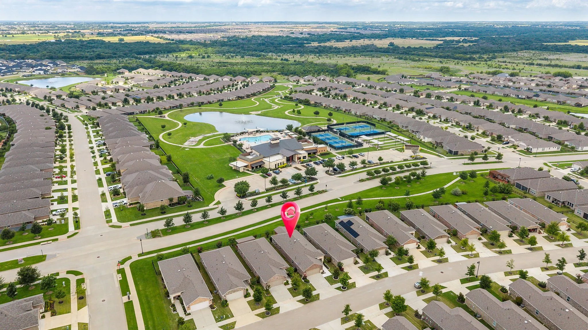 Single Family Residence For Sale in Denton County , 7612 Rampart Drive, Little Elm, Texas 76227, 2 Bedroom, 2 Bathroom, 2 Garage spaces, 1,613 Sqft, built in 2020, mls#21296033, Real Estate Agent in Little Elm, Homes For Sale in Denton county, Homes For Sale in Little Elm, Realtor in Little Elm Texas, Real Estate Brokerage Independent Realty Texas, Luminita Cordes Realtor