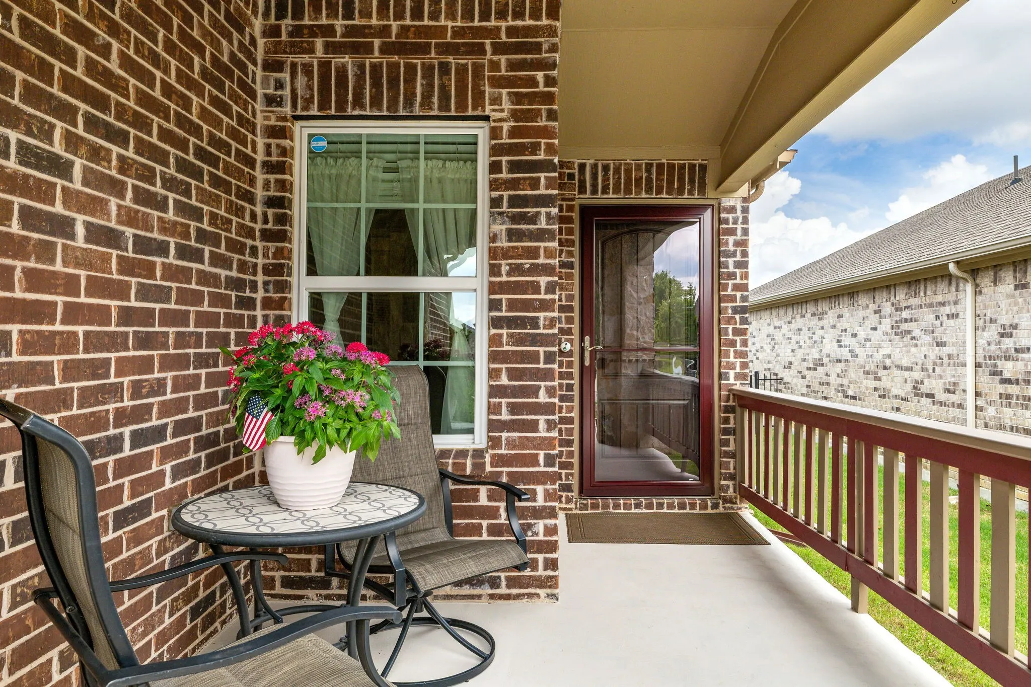 Single Family Residence For Sale in Denton County , 7612 Rampart Drive, Little Elm, Texas 76227, 2 Bedroom, 2 Bathroom, 2 Garage spaces, 1,613 Sqft, built in 2020, mls#21296033, Real Estate Agent in Little Elm, Homes For Sale in Denton county, Homes For Sale in Little Elm, Realtor in Little Elm Texas, Real Estate Brokerage Independent Realty Texas, Luminita Cordes Realtor