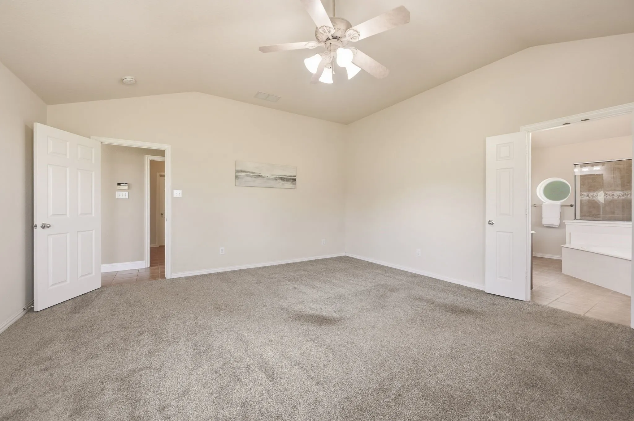 Single Family Residence For Sale in Tarrant County , 2717 Aston Meadows Drive, Haslet, Texas 76052, 4 Bedroom, 2 Bathroom, 3 Garage spaces, 2,419 Sqft, built in 2002, mls#21291958, Real Estate Agent in Haslet, Homes For Sale in Tarrant county, Homes For Sale in Haslet, Realtor in Haslet Texas, Real Estate Brokerage Independent Realty Texas, Luminita Cordes Realtor
