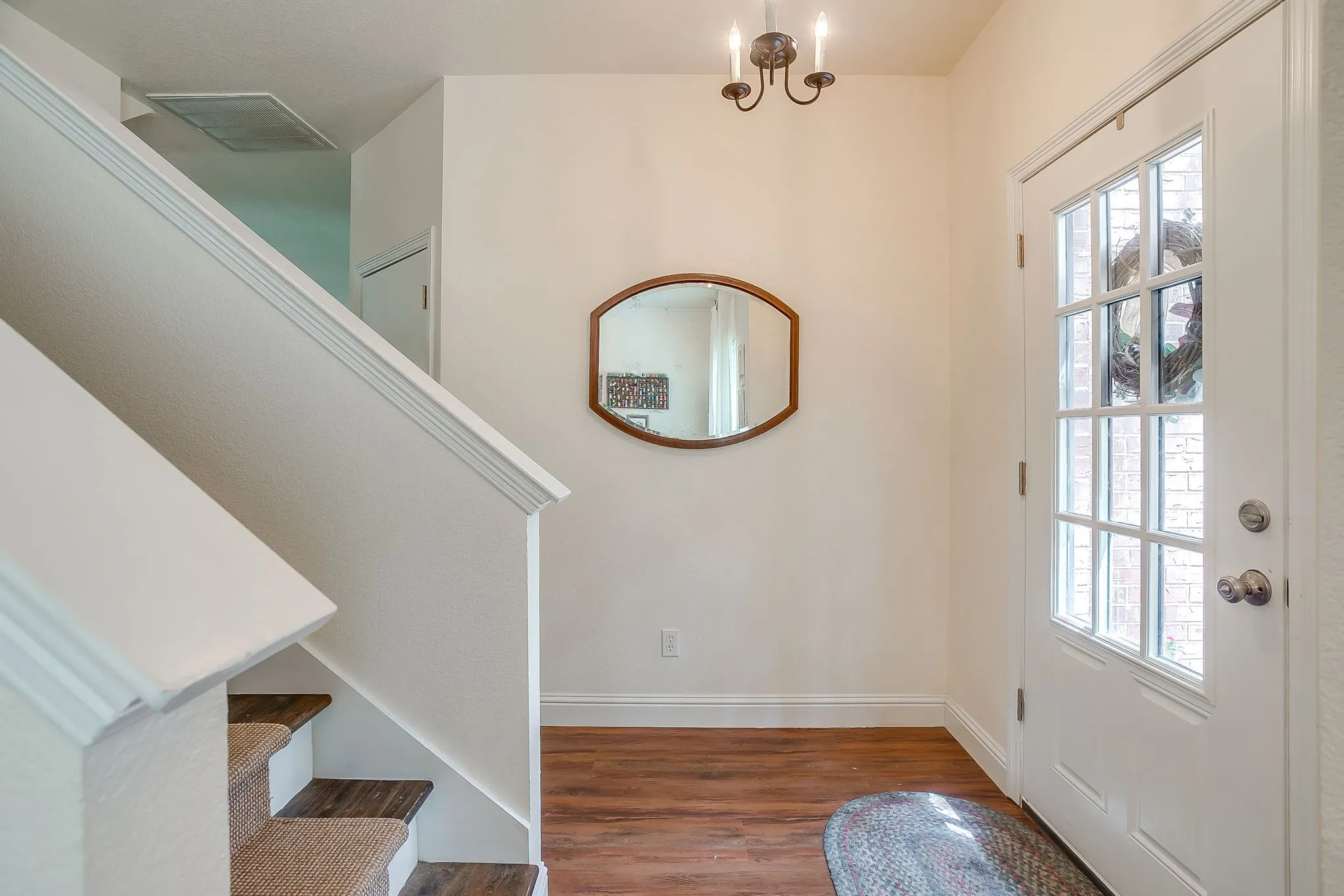 Single Family Residence For Sale in Parker County , 2137 Country Brook Drive, Weatherford, Texas 76087, 4 Bedroom, 3 Bathroom, 2 Garage spaces, 2,512 Sqft, built in 2003, mls#21291615, Real Estate Agent in Weatherford, Homes For Sale in Parker county, Homes For Sale in Weatherford, Realtor in Weatherford Texas, Real Estate Brokerage Independent Realty Texas, Luminita Cordes Realtor
