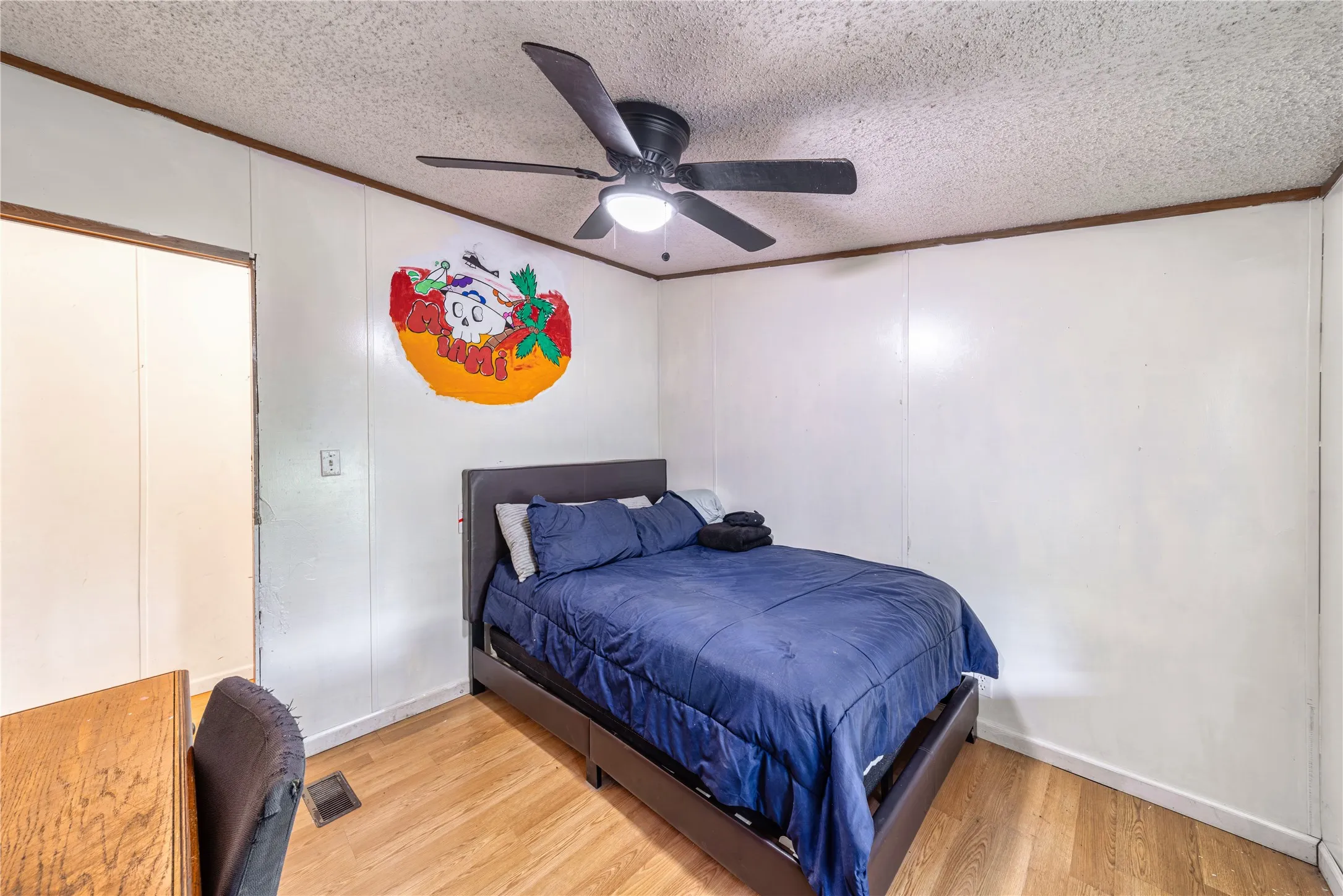 Mobile Home For Sale in Kaufman County , 5401 E Cheryl Lane, Kaufman, Texas 75142, 3 Bedroom, 2 Bathroom, Garage spaces, 1,120 Sqft, built in 1999, mls#21298900, Real Estate Agent in Kaufman, Homes For Sale in Kaufman county, Homes For Sale in Kaufman, Realtor in Kaufman Texas, Real Estate Brokerage Independent Realty Texas, Luminita Cordes Realtor