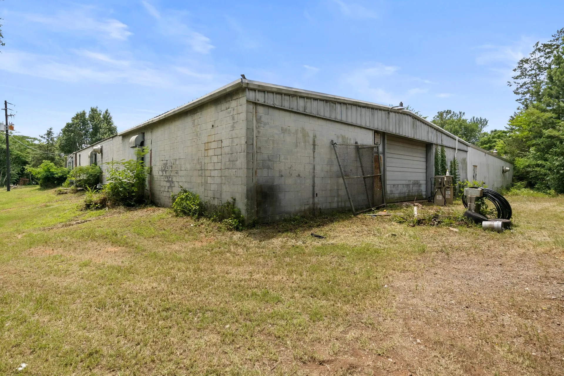 Warehouse For Sale in Cass County , 1301 HWY 11, Hughes Springs, Texas 75656, 0, 0, Garage spaces, 0 Sqft, built in 1985, mls#21290079, Real Estate Agent in Hughes Springs, Homes For Sale in Cass county, Homes For Sale in Hughes Springs, Realtor in Hughes Springs Texas, Real Estate Brokerage Independent Realty Texas, Luminita Cordes Realtor