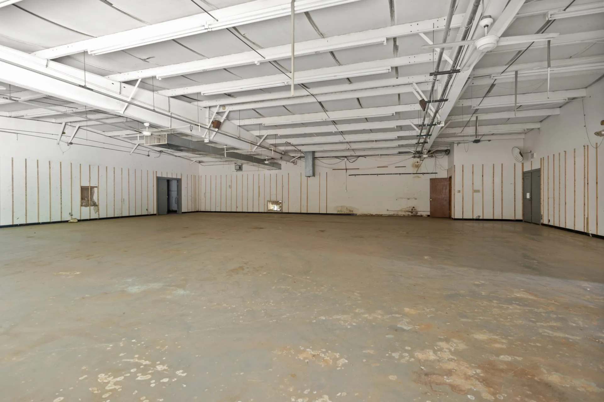 Warehouse For Sale in Cass County , 1301 HWY 11, Hughes Springs, Texas 75656, 0, 0, Garage spaces, 0 Sqft, built in 1985, mls#21290079, Real Estate Agent in Hughes Springs, Homes For Sale in Cass county, Homes For Sale in Hughes Springs, Realtor in Hughes Springs Texas, Real Estate Brokerage Independent Realty Texas, Luminita Cordes Realtor