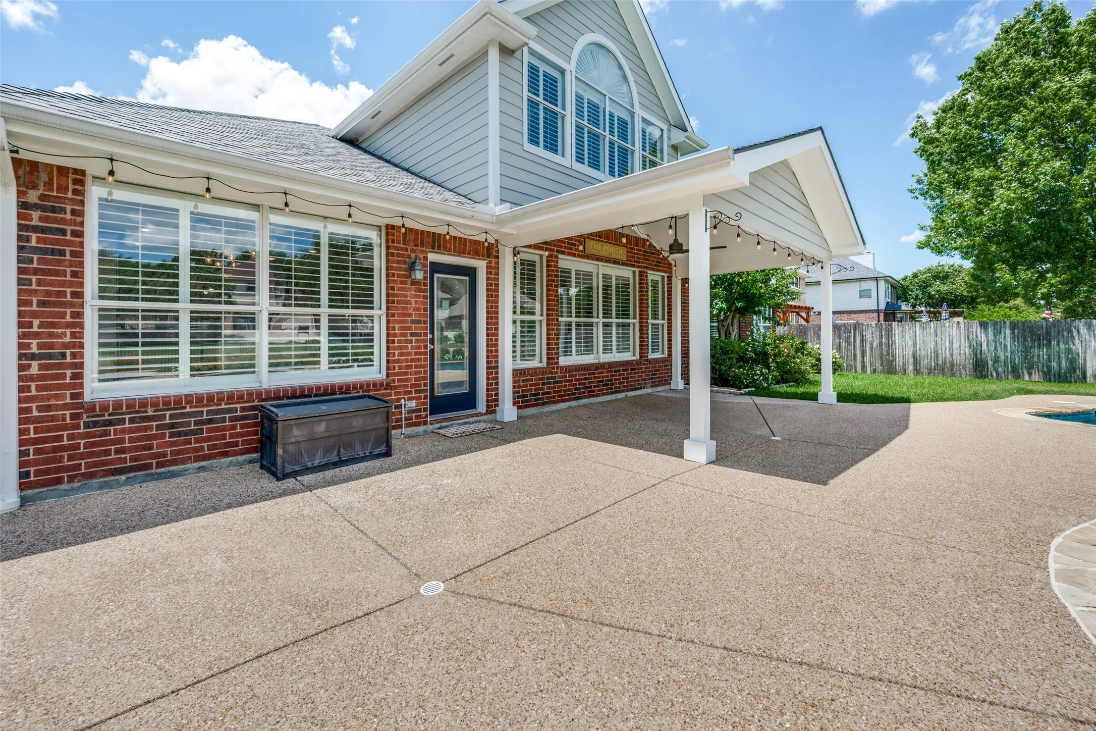 Single Family Residence For Sale in Tarrant County , 1521 Briar Meadow Drive, Keller, Texas 76248, 4 Bedroom, 4 Bathroom, 2 Garage spaces, 3,388 Sqft, built in 1998, mls#21294171, Real Estate Agent in Keller, Homes For Sale in Tarrant county, Homes For Sale in Keller, Realtor in Keller Texas, Real Estate Brokerage Independent Realty Texas, Luminita Cordes Realtor