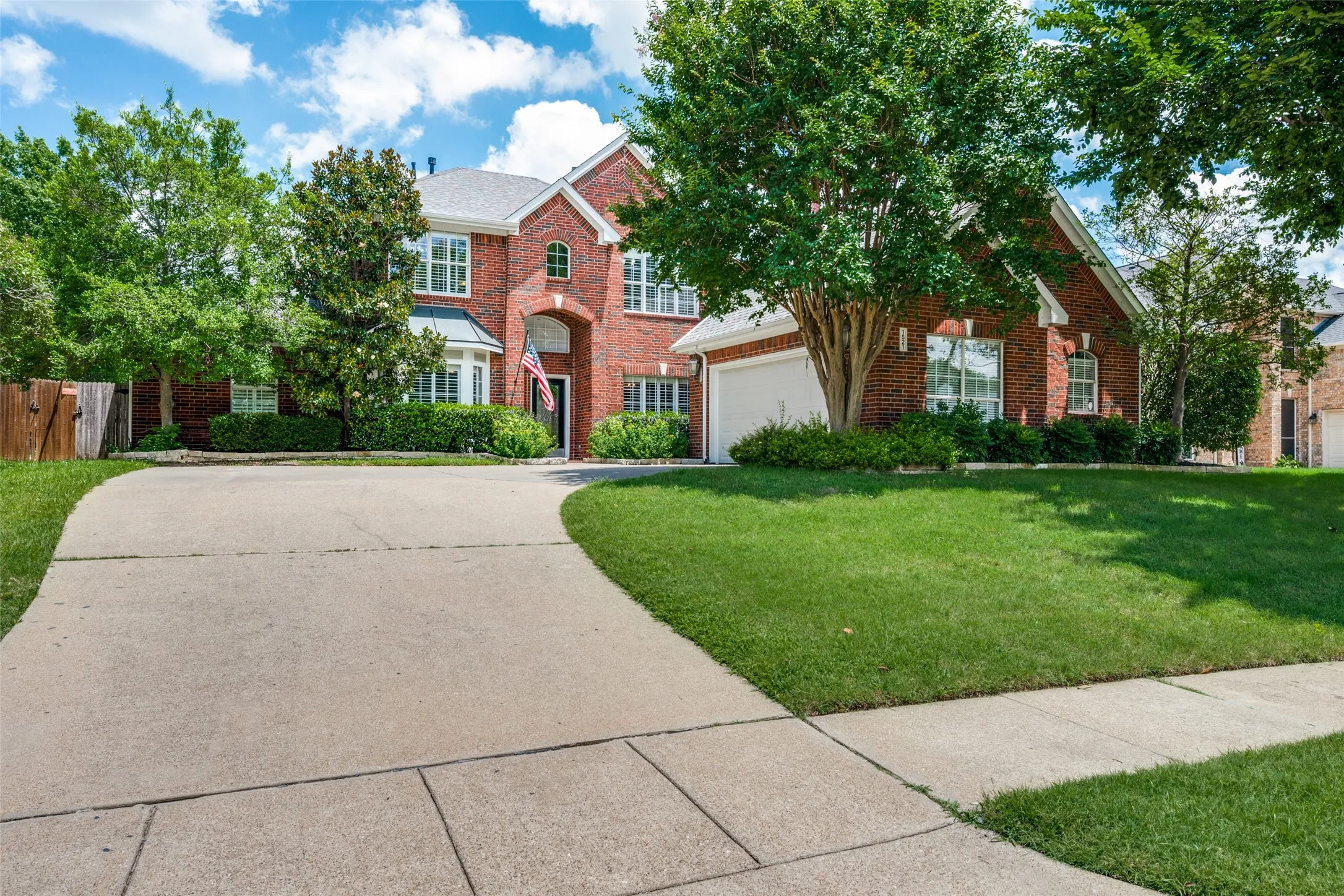 Single Family Residence For Sale in Tarrant County , 1521 Briar Meadow Drive, Keller, Texas 76248, 4 Bedroom, 4 Bathroom, 2 Garage spaces, 3,388 Sqft, built in 1998, mls#21294171, Real Estate Agent in Keller, Homes For Sale in Tarrant county, Homes For Sale in Keller, Realtor in Keller Texas, Real Estate Brokerage Independent Realty Texas, Luminita Cordes Realtor