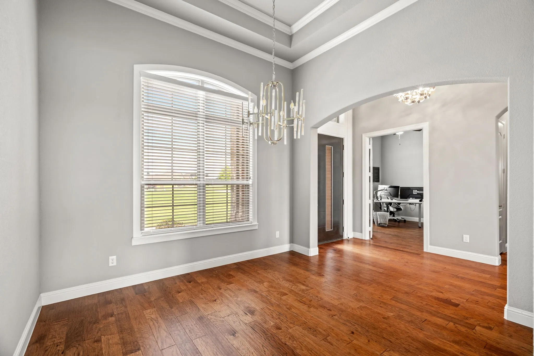 Single Family Residence For Sale in Rockwall County , 2255 Lake Estates Drive, Rockwall, Texas 75032, 5 Bedroom, 3 Bathroom, 3 Garage spaces, 3,414 Sqft, built in 2017, mls#21291410, Real Estate Agent in Rockwall, Homes For Sale in Rockwall county, Homes For Sale in Rockwall, Realtor in Rockwall Texas, Real Estate Brokerage Independent Realty Texas, Luminita Cordes Realtor