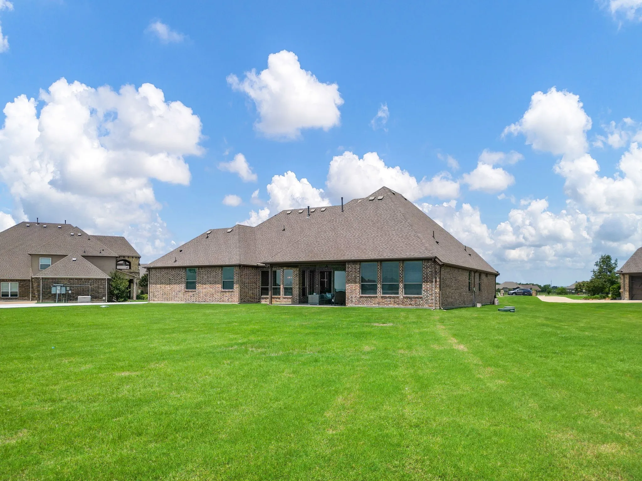 Single Family Residence For Sale in Rockwall County , 2255 Lake Estates Drive, Rockwall, Texas 75032, 5 Bedroom, 3 Bathroom, 3 Garage spaces, 3,414 Sqft, built in 2017, mls#21291410, Real Estate Agent in Rockwall, Homes For Sale in Rockwall county, Homes For Sale in Rockwall, Realtor in Rockwall Texas, Real Estate Brokerage Independent Realty Texas, Luminita Cordes Realtor