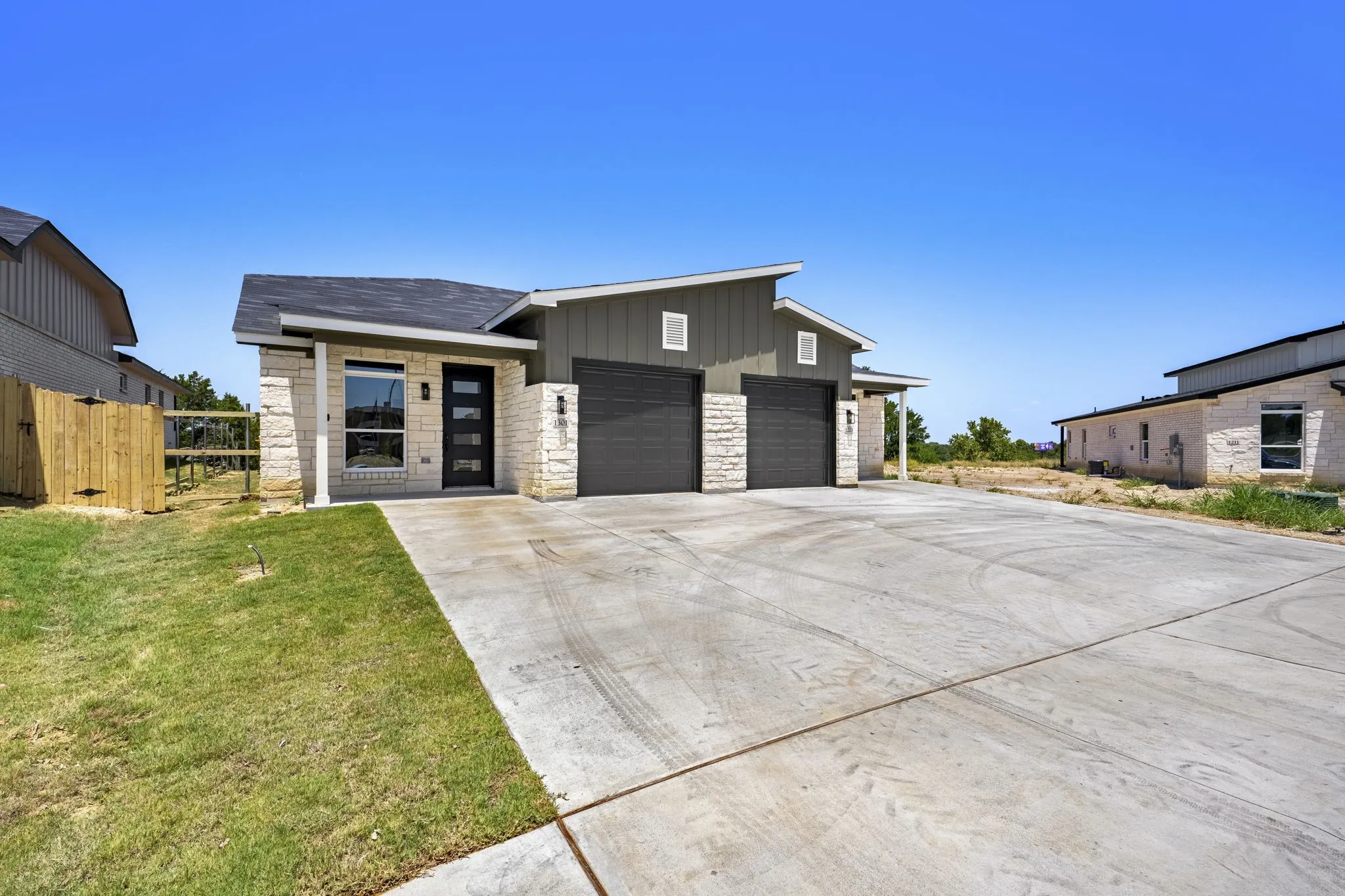 Townhouse For Sale in Bell County , 1301 Lone Pine Way, Killeen, Texas 76543, 3 Bedroom, 2 Bathroom, 1 Garage spaces, 1,325 Sqft, built in 2026, mls#21298902, Real Estate Agent in Killeen, Homes For Sale in Bell county, Homes For Sale in Killeen, Realtor in Killeen Texas, Real Estate Brokerage Independent Realty Texas, Luminita Cordes Realtor