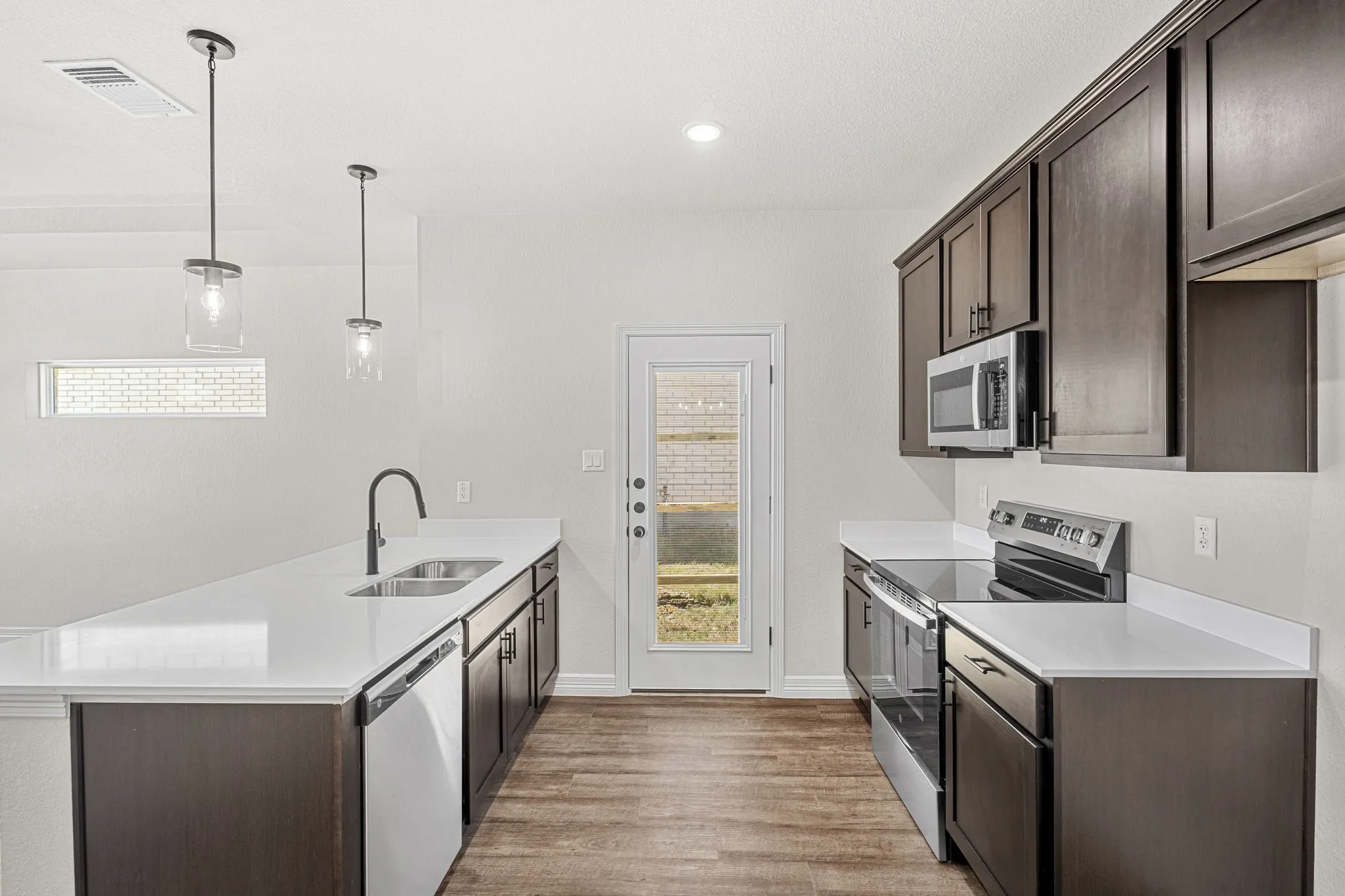 Townhouse For Sale in Bell County , 1301 Lone Pine Way, Killeen, Texas 76543, 3 Bedroom, 2 Bathroom, 1 Garage spaces, 1,325 Sqft, built in 2026, mls#21298902, Real Estate Agent in Killeen, Homes For Sale in Bell county, Homes For Sale in Killeen, Realtor in Killeen Texas, Real Estate Brokerage Independent Realty Texas, Luminita Cordes Realtor