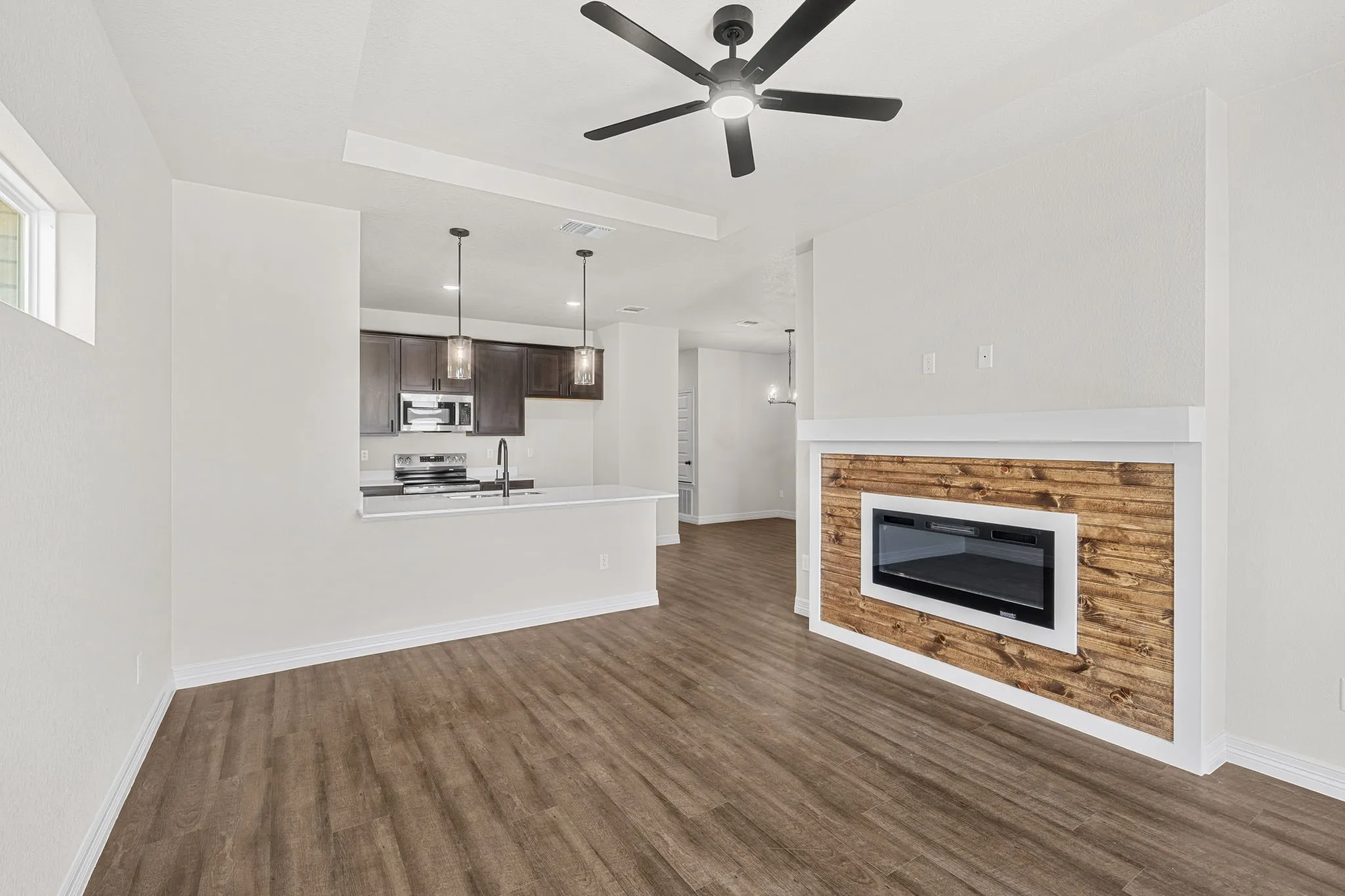 Townhouse For Sale in Bell County , 1301 Lone Pine Way, Killeen, Texas 76543, 3 Bedroom, 2 Bathroom, 1 Garage spaces, 1,325 Sqft, built in 2026, mls#21298902, Real Estate Agent in Killeen, Homes For Sale in Bell county, Homes For Sale in Killeen, Realtor in Killeen Texas, Real Estate Brokerage Independent Realty Texas, Luminita Cordes Realtor