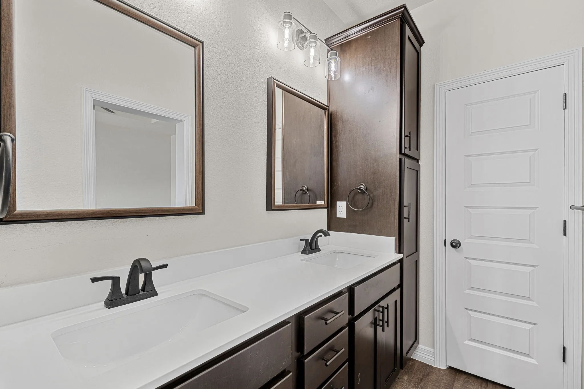 Townhouse For Sale in Bell County , 1301 Lone Pine Way, Killeen, Texas 76543, 3 Bedroom, 2 Bathroom, 1 Garage spaces, 1,325 Sqft, built in 2026, mls#21298902, Real Estate Agent in Killeen, Homes For Sale in Bell county, Homes For Sale in Killeen, Realtor in Killeen Texas, Real Estate Brokerage Independent Realty Texas, Luminita Cordes Realtor