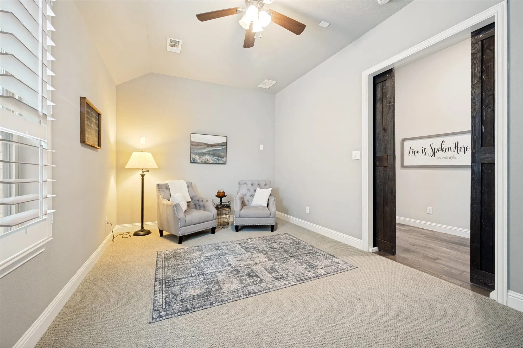 Single Family Residence For Sale in Denton County , 1020 Knoll Street, Little Elm, Texas 76227, 4 Bedrooms, 4 Bathrooms, 3 Garage spaces, 2,954 Sqft, built in 2018, Price $539,900, mls#21294635, Real Estate Agent in Little Elm, Homes For Sale in Denton county, Homes For Sale in Little Elm, Realtor in Little Elm Texas, Real Estate Brokerage Independent Realty Texas, Luminita Cordes Realtor