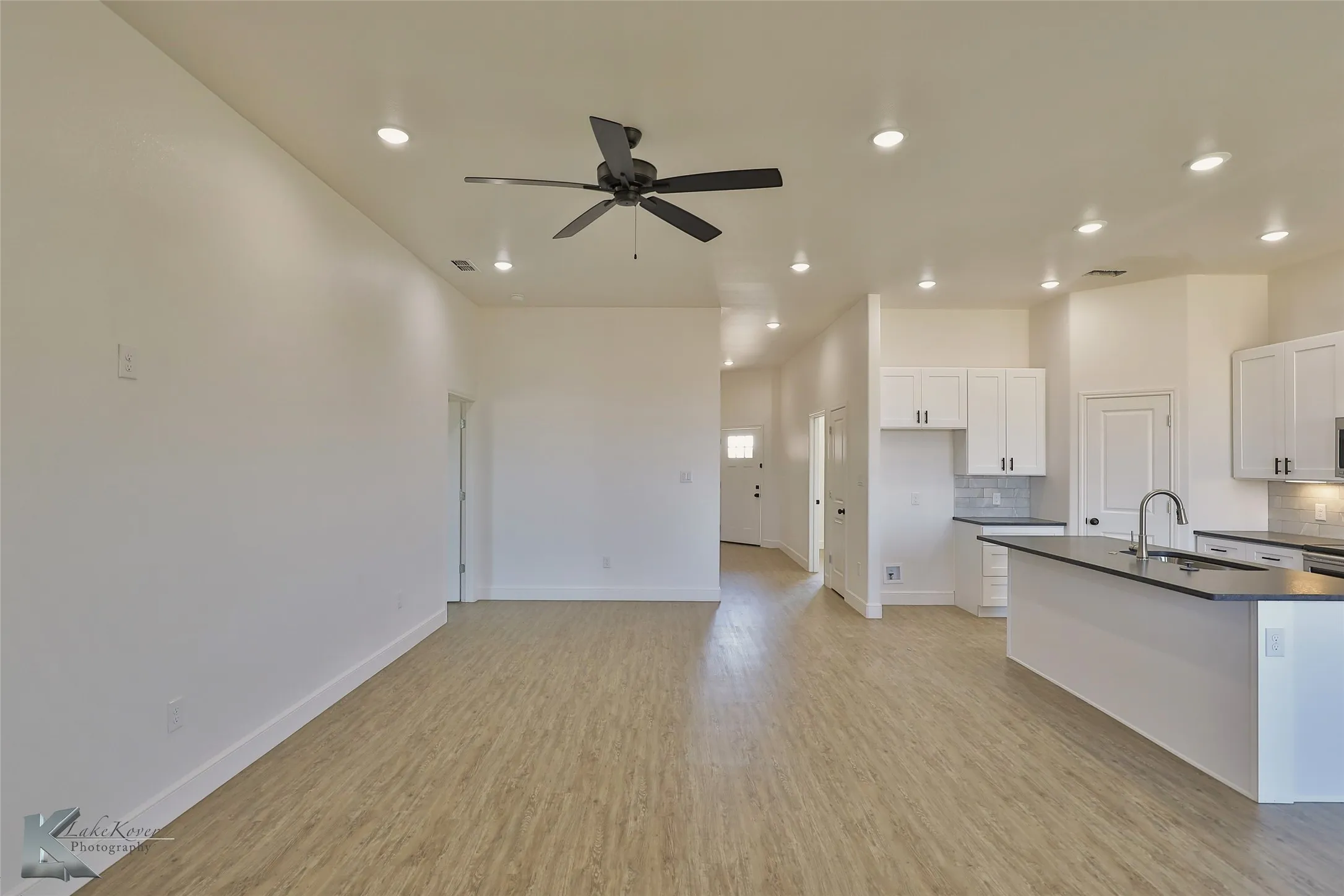 Duplex For Rent in Taylor County , 388 Kristie Path, Abilene, Texas 79602, 3 Bedroom, 2 Bathroom, 2 Garage spaces, 1,439 Sqft, built in 2024, mls#21298947, Real Estate Agent in Abilene, Homes For Rent in Taylor county, Homes For Rent in Abilene, Realtor in Abilene Texas, Real Estate Brokerage Independent Realty Texas, Luminita Cordes Realtor