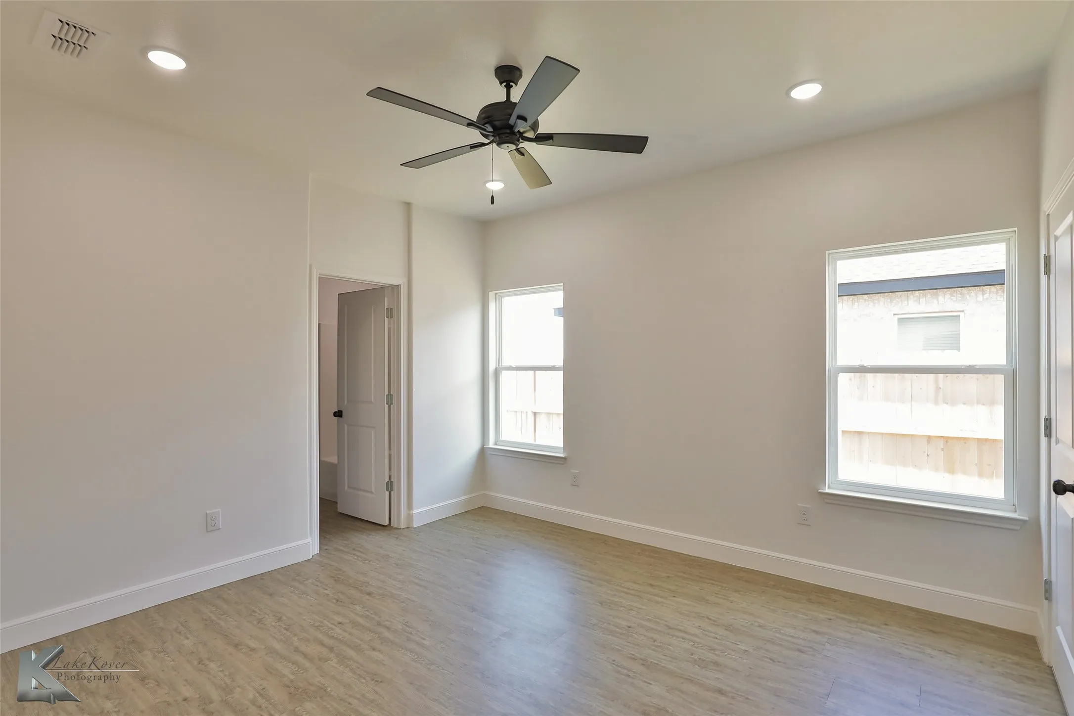Duplex For Rent in Taylor County , 388 Kristie Path, Abilene, Texas 79602, 3 Bedroom, 2 Bathroom, 2 Garage spaces, 1,439 Sqft, built in 2024, mls#21298947, Real Estate Agent in Abilene, Homes For Rent in Taylor county, Homes For Rent in Abilene, Realtor in Abilene Texas, Real Estate Brokerage Independent Realty Texas, Luminita Cordes Realtor