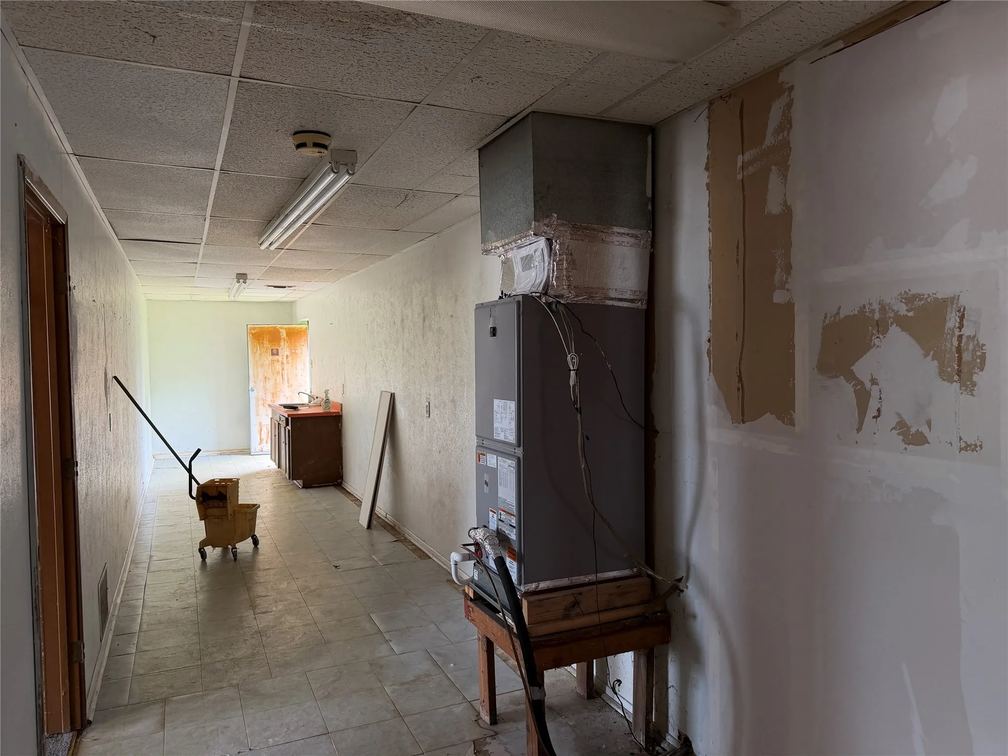 Retail For Rent in Henderson County , 430 S Seven Points Drive B, Seven Points, Texas 75143, 0, 0, Garage spaces, 0 Sqft, built in 1987, mls#21298993, Real Estate Agent in Seven Points, Homes For Rent in Henderson county, Homes For Rent in Seven Points, Realtor in Seven Points Texas, Real Estate Brokerage Independent Realty Texas, Luminita Cordes Realtor