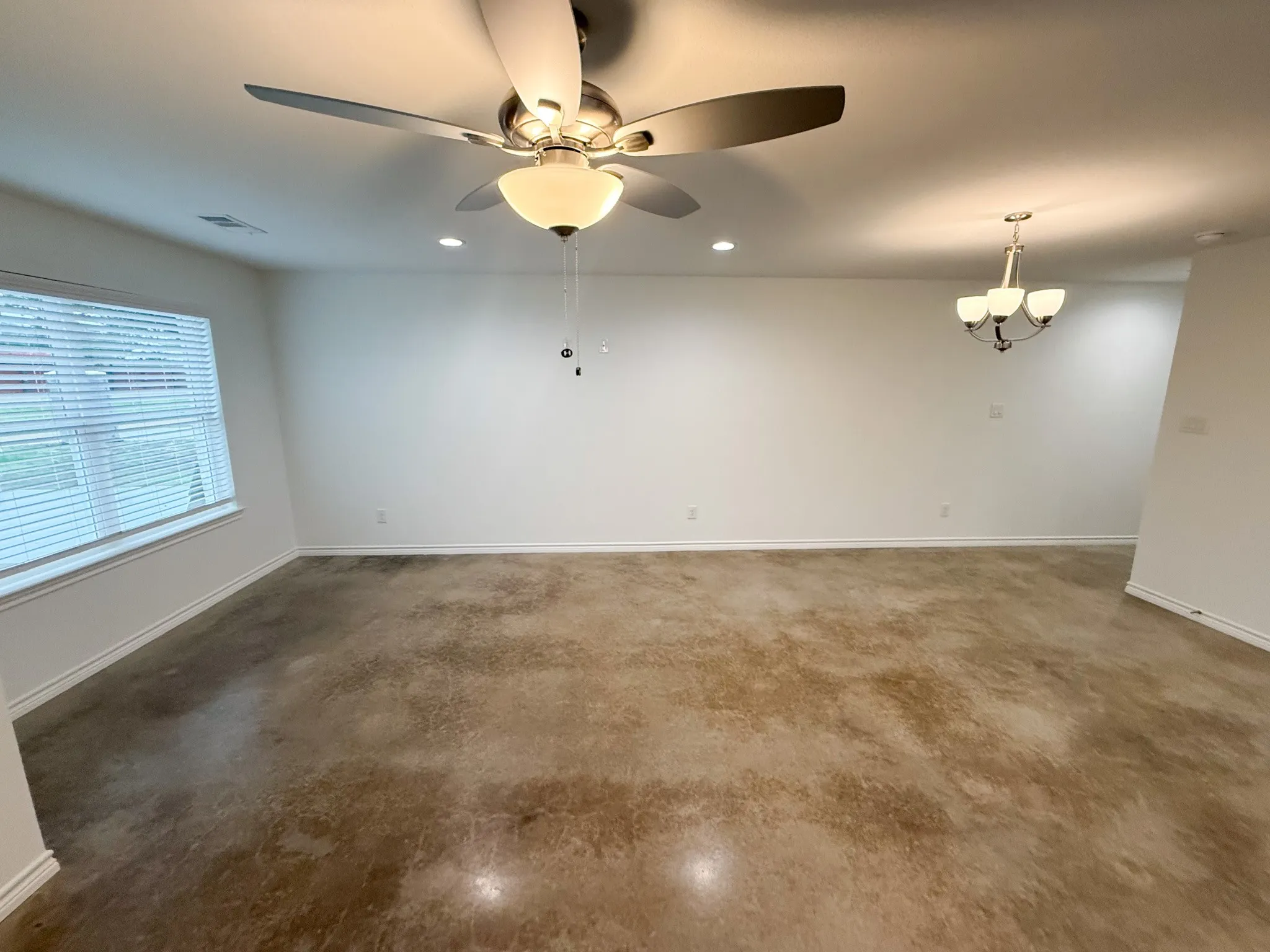 Duplex For Rent in Navarro County , 200 N Dallas Street 112, Rice, Texas 75155, 2 Bedroom, 2 Bathroom, Garage spaces, 1,311 Sqft, built in 2026, mls#21298994, Real Estate Agent in Rice, Homes For Rent in Navarro county, Homes For Rent in Rice, Realtor in Rice Texas, Real Estate Brokerage Independent Realty Texas, Luminita Cordes Realtor