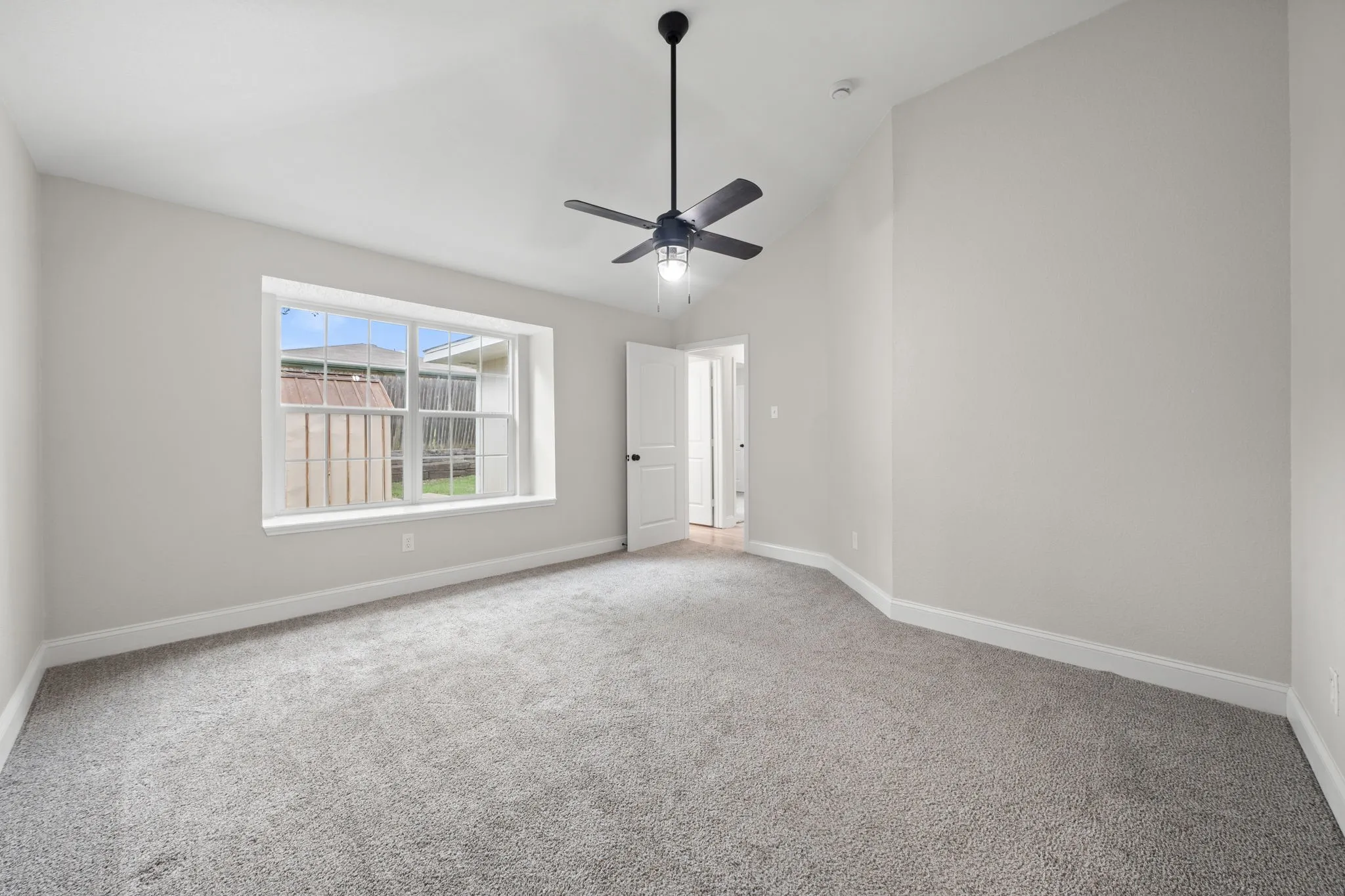 Single Family Residence For Sale in Tarrant County , 310 Valley Spring Drive, Arlington, Texas 76018, 3 Bedroom, 2 Bathroom, 2 Garage spaces, 1,448 Sqft, built in 1985, mls#21296374, Real Estate Agent in Arlington, Homes For Sale in Tarrant county, Homes For Sale in Arlington, Realtor in Arlington Texas, Real Estate Brokerage Independent Realty Texas, Luminita Cordes Realtor