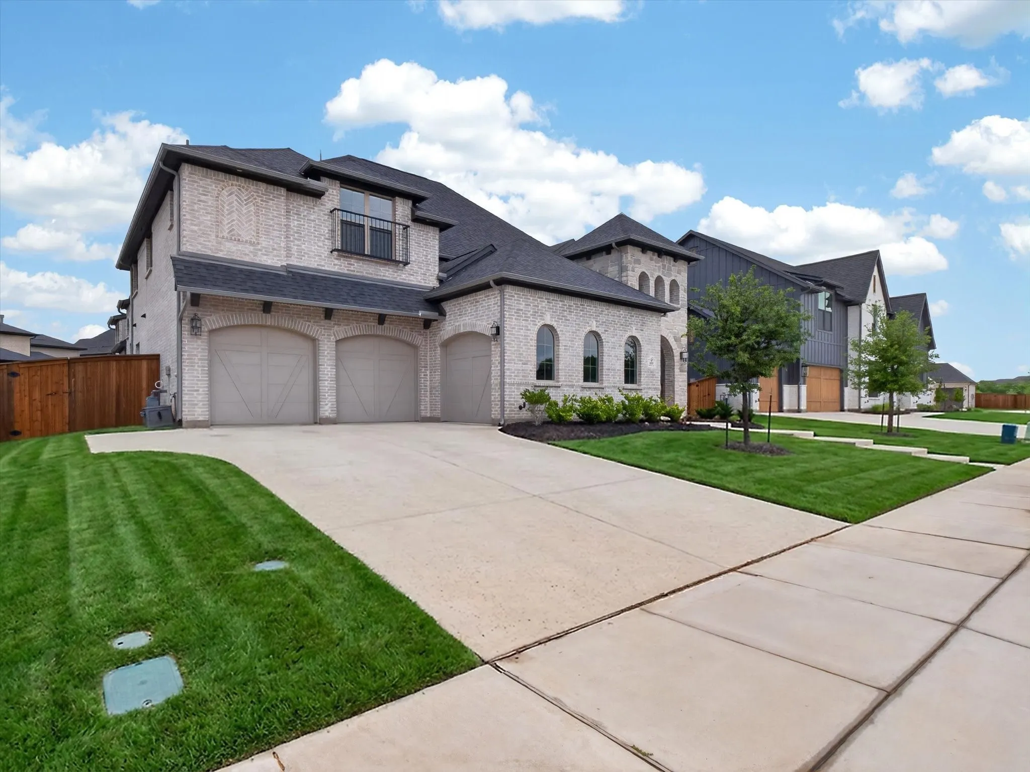 Single Family Residence For Sale in Collin County , 1005 Kelley Lane, Celina, Texas 75009, 5 Bedroom, 6 Bathroom, 3 Garage spaces, 4,858 Sqft, built in 2024, mls#21232793, Real Estate Agent in Celina, Homes For Sale in Collin county, Homes For Sale in Celina, Realtor in Celina Texas, Real Estate Brokerage Independent Realty Texas, Luminita Cordes Realtor