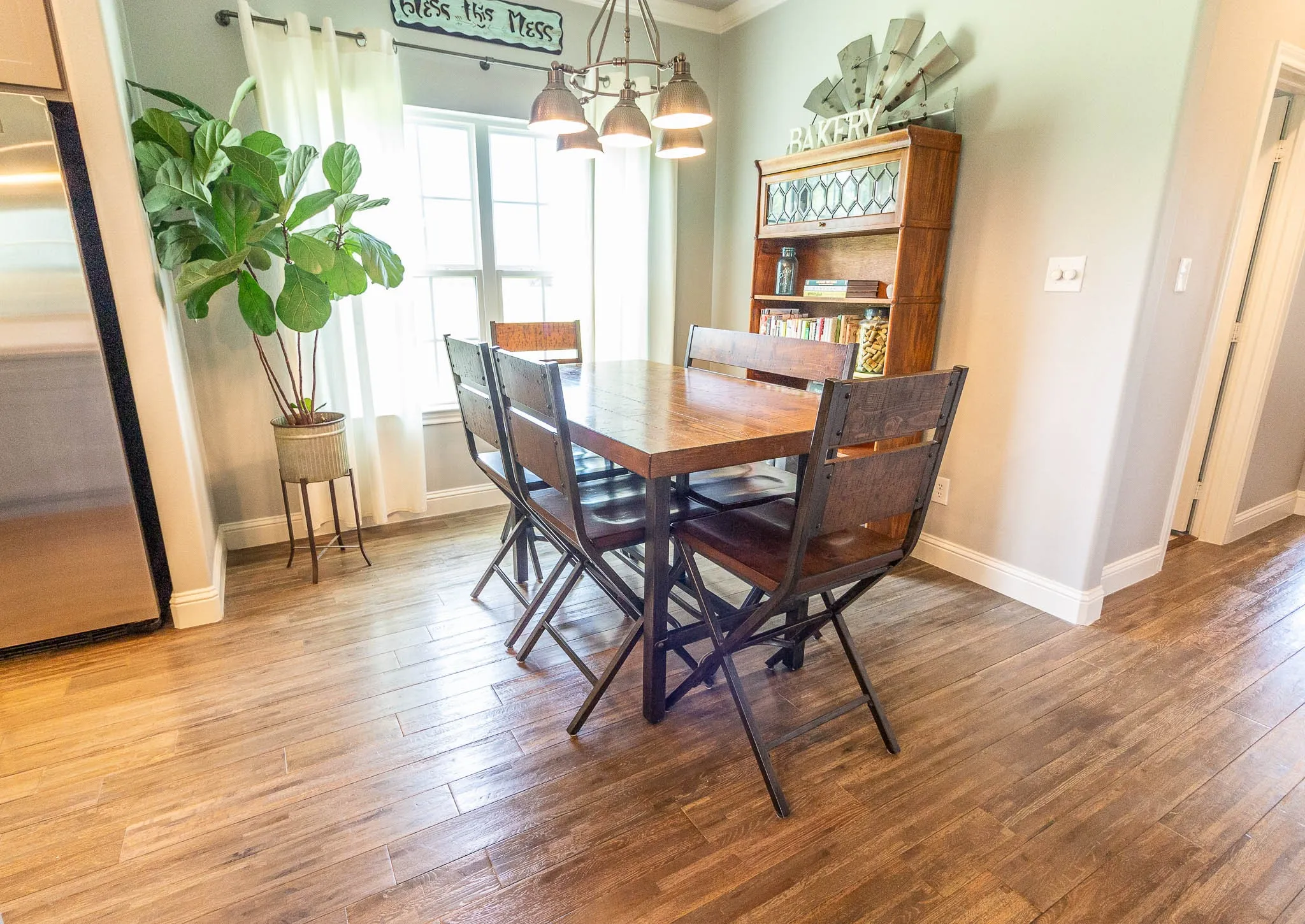 Single Family Residence For Sale in Kaufman County , 11171 Fm 3094, Scurry, Texas 75158, 3 Bedroom, 2 Bathroom, 2 Garage spaces, 1,621 Sqft, built in 2015, mls#21291520, Real Estate Agent in Scurry, Homes For Sale in Kaufman county, Homes For Sale in Scurry, Realtor in Scurry Texas, Real Estate Brokerage Independent Realty Texas, Luminita Cordes Realtor
