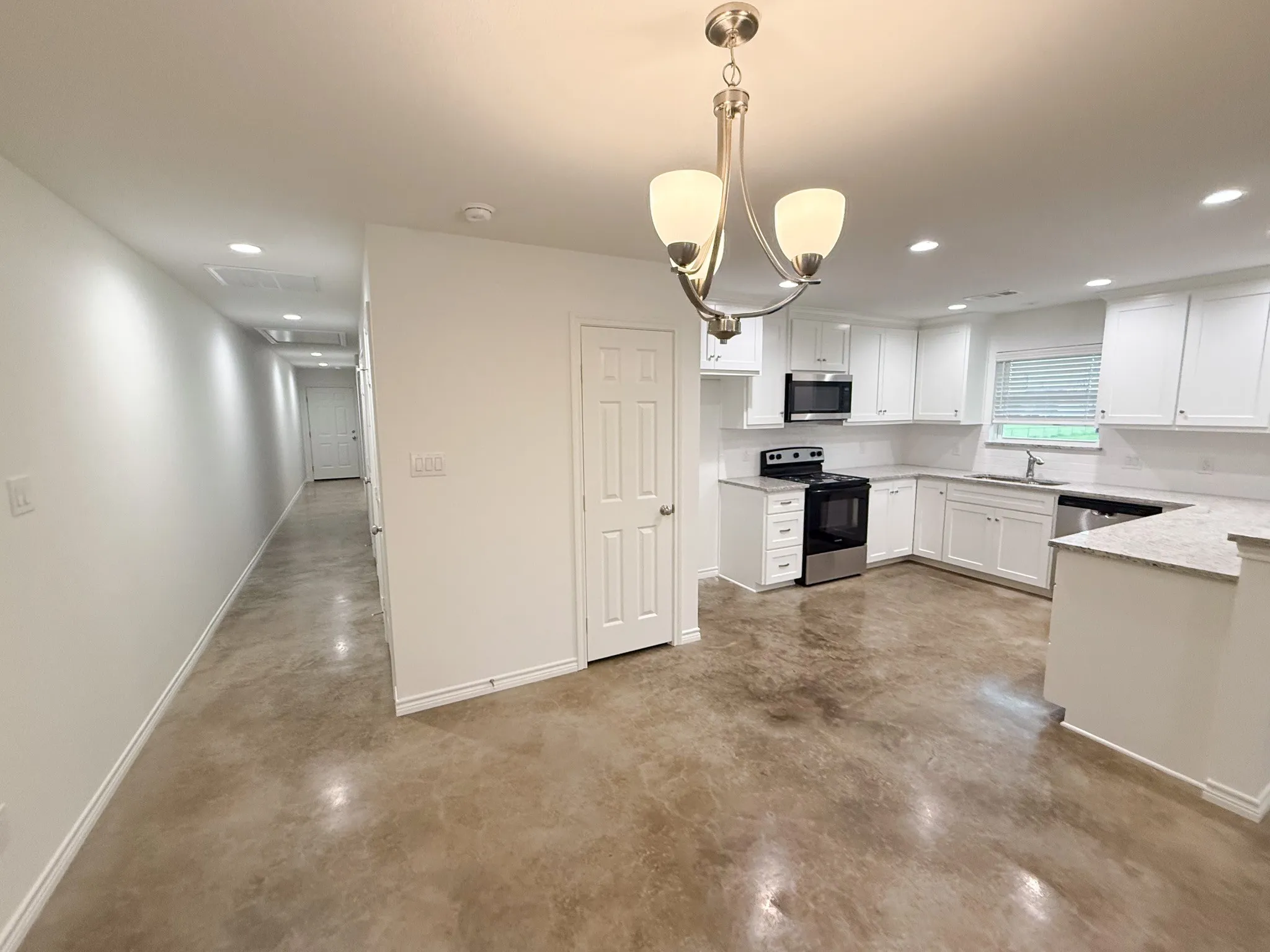 Duplex For Rent in Navarro County , 200 N Dallas Street 114, Rice, Texas 75155, 2 Bedroom, 2 Bathroom, Garage spaces, 1,311 Sqft, built in 2026, mls#21299043, Real Estate Agent in Rice, Homes For Rent in Navarro county, Homes For Rent in Rice, Realtor in Rice Texas, Real Estate Brokerage Independent Realty Texas, Luminita Cordes Realtor