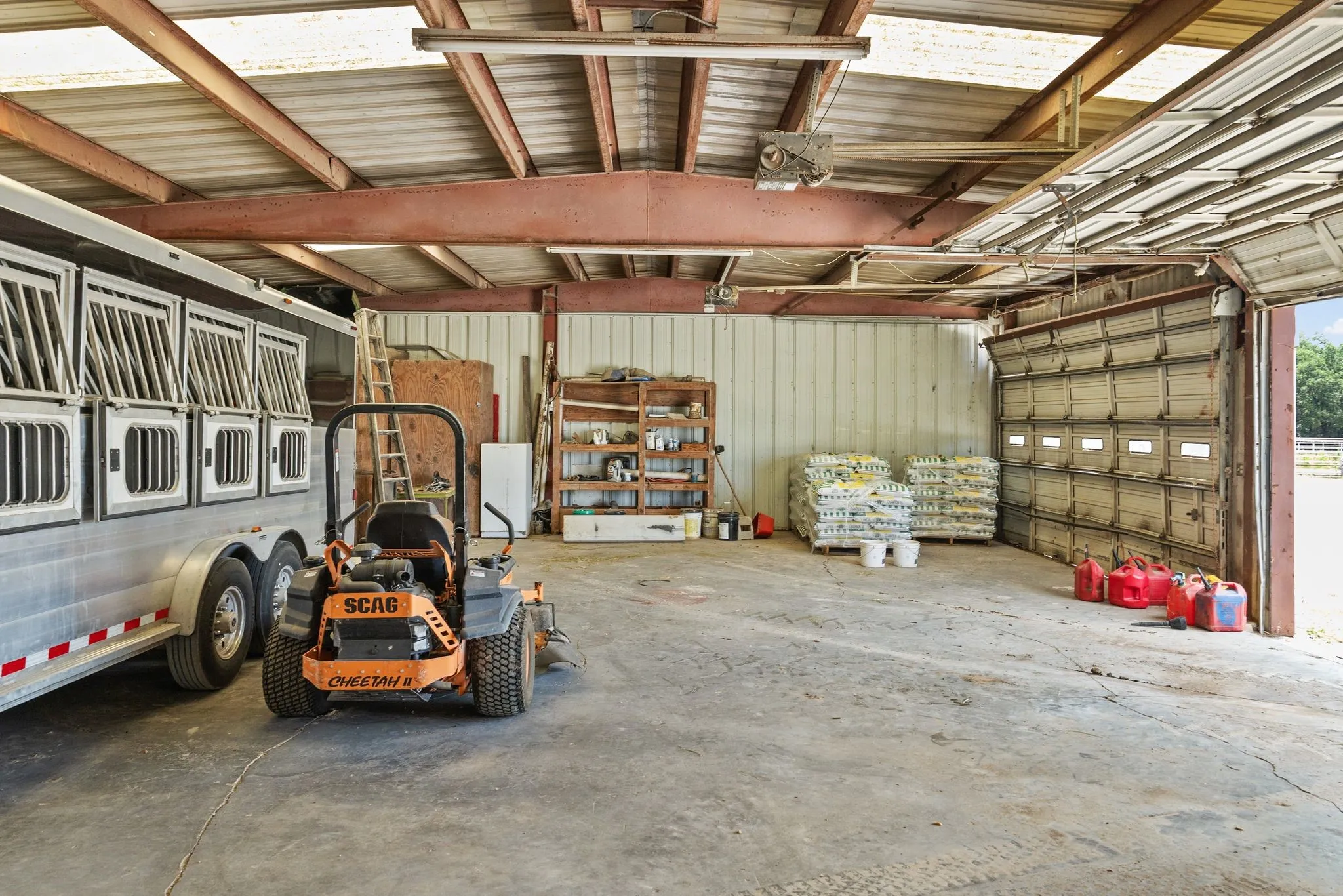 Ranch For Sale in Hunt County , 4509 Diamond D Road, Lone Oak, Texas 75453, 0, 0, Garage spaces, 0 Sqft, built in 1992, mls#21299044, Real Estate Agent in Lone Oak, Homes For Sale in Hunt county, Homes For Sale in Lone Oak, Realtor in Lone Oak Texas, Real Estate Brokerage Independent Realty Texas, Luminita Cordes Realtor