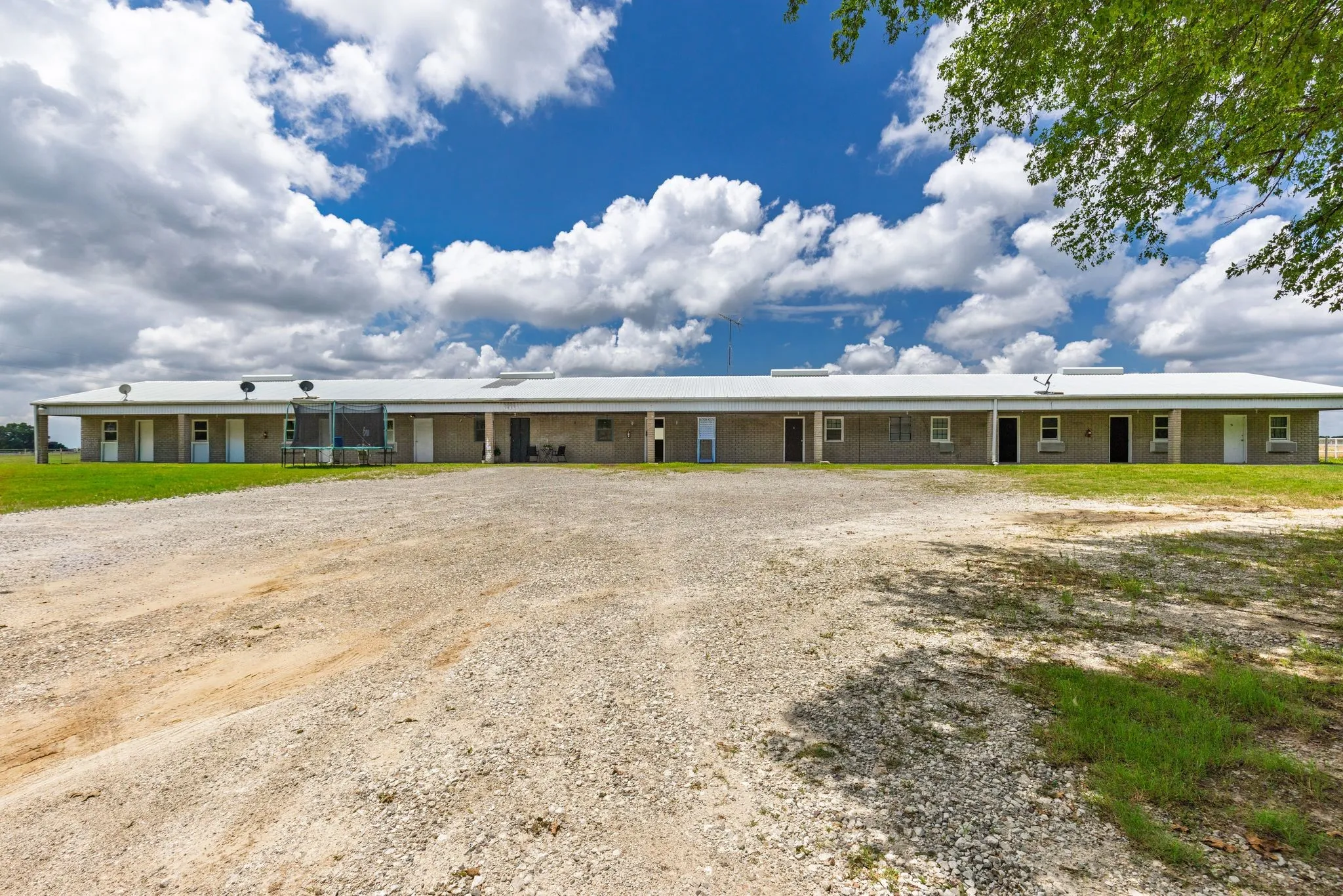 Ranch For Sale in Hunt County , 4509 Diamond D Road, Lone Oak, Texas 75453, 0, 0, Garage spaces, 0 Sqft, built in 1992, mls#21299044, Real Estate Agent in Lone Oak, Homes For Sale in Hunt county, Homes For Sale in Lone Oak, Realtor in Lone Oak Texas, Real Estate Brokerage Independent Realty Texas, Luminita Cordes Realtor