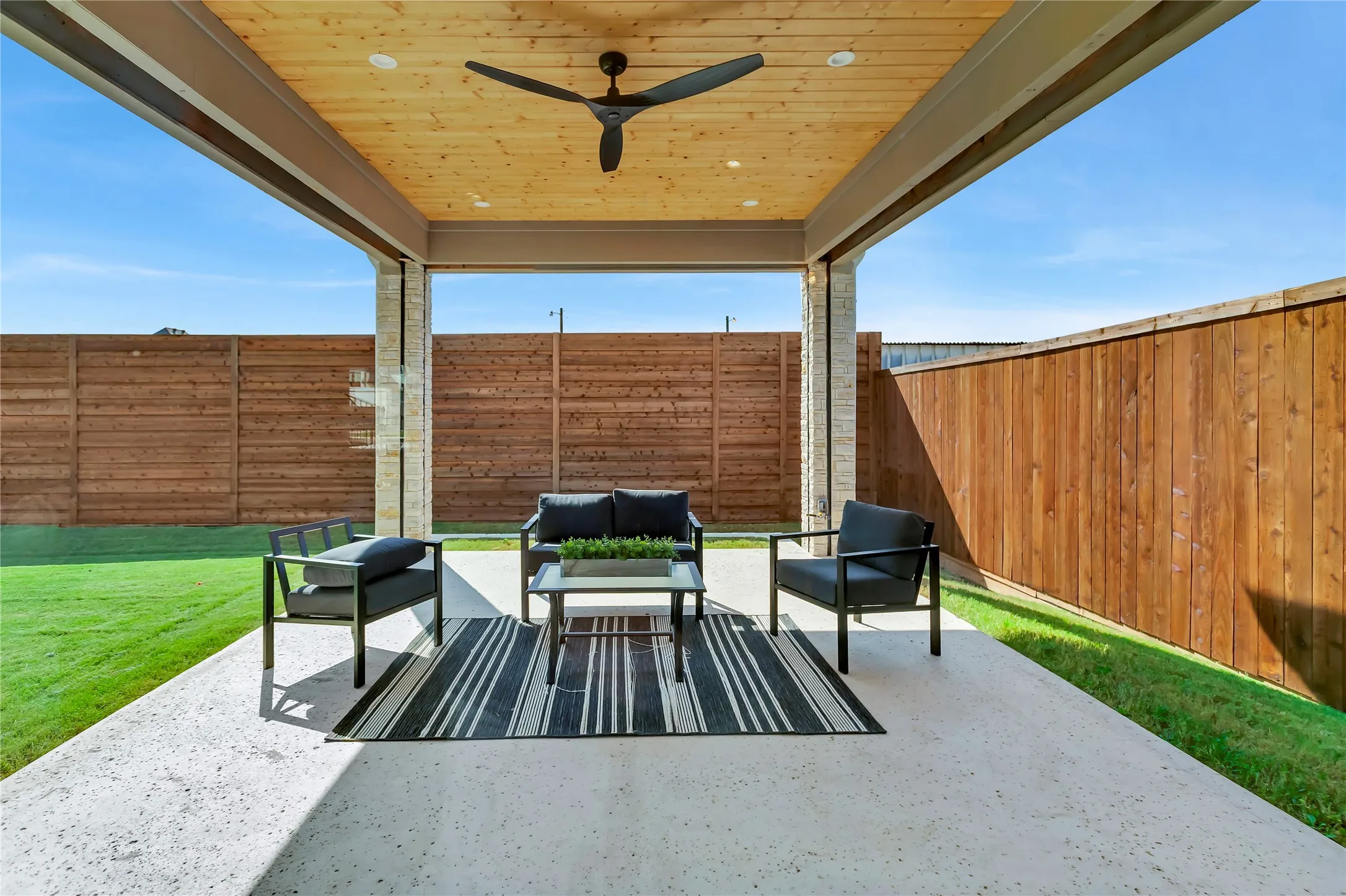 Single Family Residence For Sale in Tarrant County , 3405 Witt Court, Grapevine, Texas 76051, 5 Bedroom, 7 Bathroom, 2 Garage spaces, 3,770 Sqft, built in 2025, mls#21297613, Real Estate Agent in Grapevine, Homes For Sale in Tarrant county, Homes For Sale in Grapevine, Realtor in Grapevine Texas, Real Estate Brokerage Independent Realty Texas, Luminita Cordes Realtor