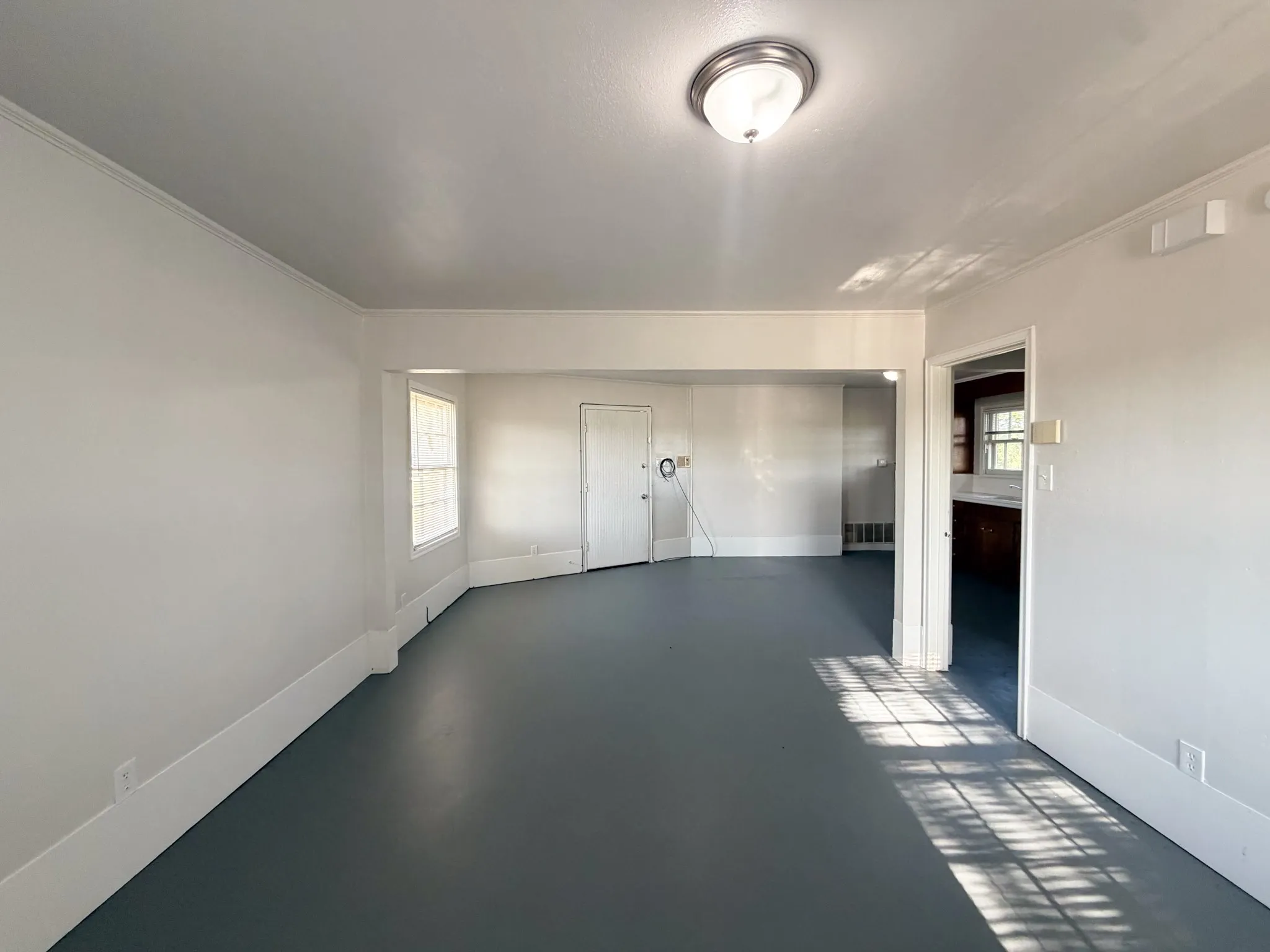 Quadruplex For Rent in Ellis County , 2200 Country Club Road A, Ennis, Texas 75119, 1 Bedroom, 1 Bathroom, Garage spaces, 620 Sqft, built in 1963, Price $800, mls#21299071, Real Estate Agent in Ennis, Homes For Rent in Ellis county, Homes For Rent in Ennis, Realtor in Ennis Texas, Real Estate Brokerage Independent Realty Texas, Luminita Cordes Realtor