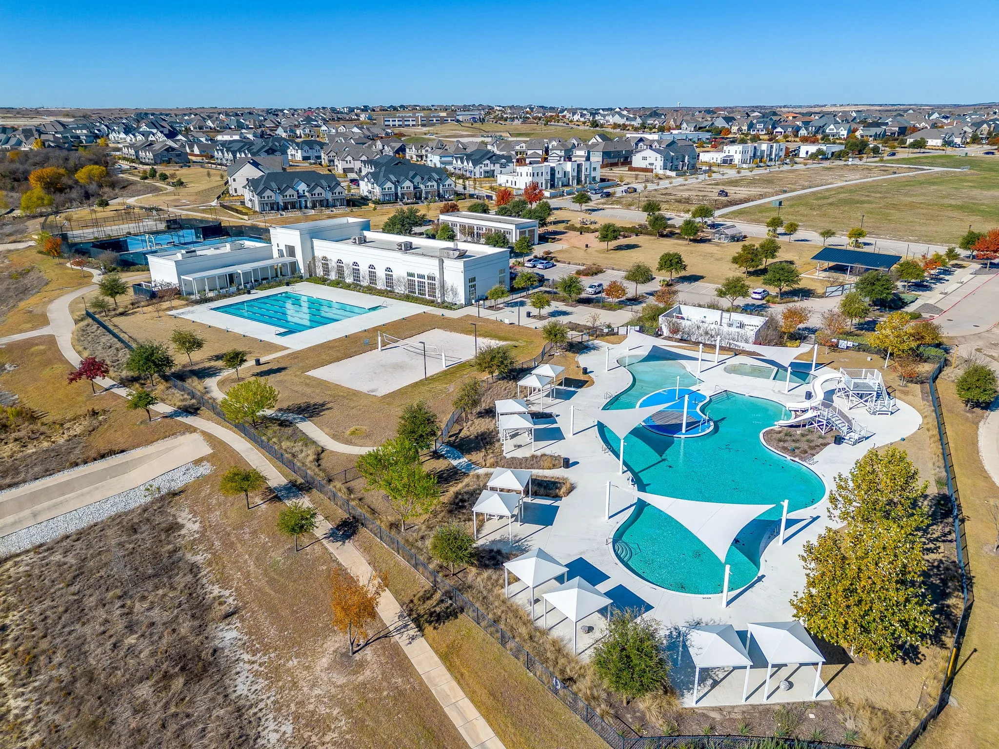 Townhouse For Rent in Parker County , 2113 Domingo Drive, Fort Worth, Texas 76008, 3 Bedroom, 3 Bathroom, 2 Garage spaces, 2,450 Sqft, built in 2021, mls#21299096, Real Estate Agent in Fort Worth, Homes For Rent in Parker county, Homes For Rent in Fort Worth, Realtor in Fort Worth Texas, Real Estate Brokerage Independent Realty Texas, Luminita Cordes Realtor