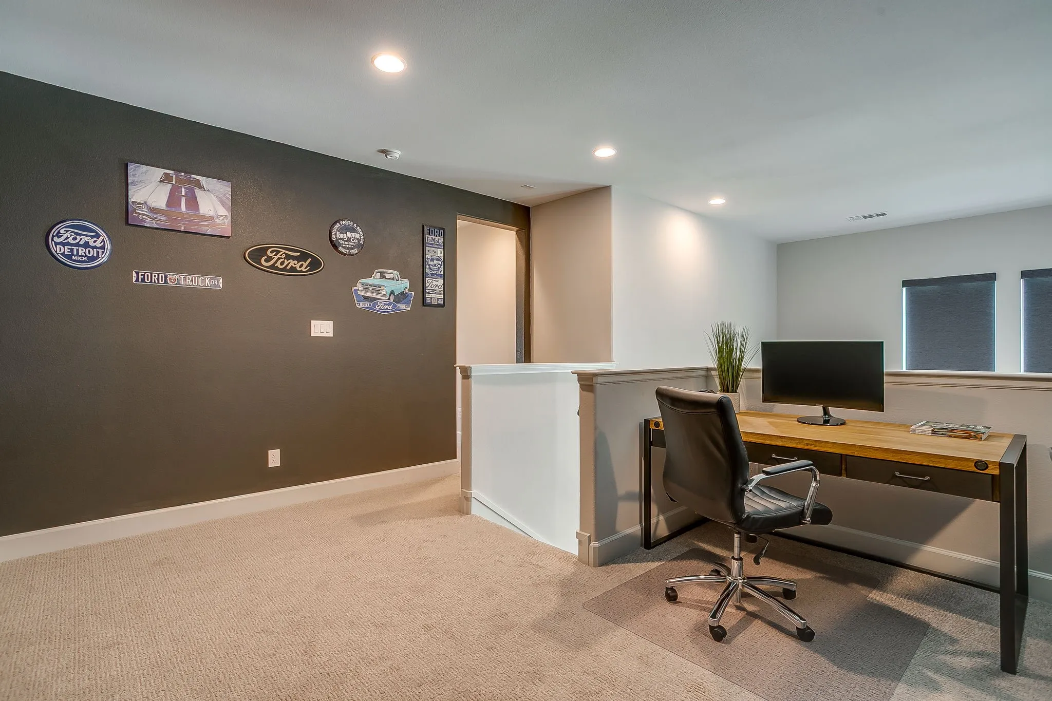 Townhouse For Rent in Parker County , 2113 Domingo Drive, Fort Worth, Texas 76008, 3 Bedroom, 3 Bathroom, 2 Garage spaces, 2,450 Sqft, built in 2021, mls#21299096, Real Estate Agent in Fort Worth, Homes For Rent in Parker county, Homes For Rent in Fort Worth, Realtor in Fort Worth Texas, Real Estate Brokerage Independent Realty Texas, Luminita Cordes Realtor