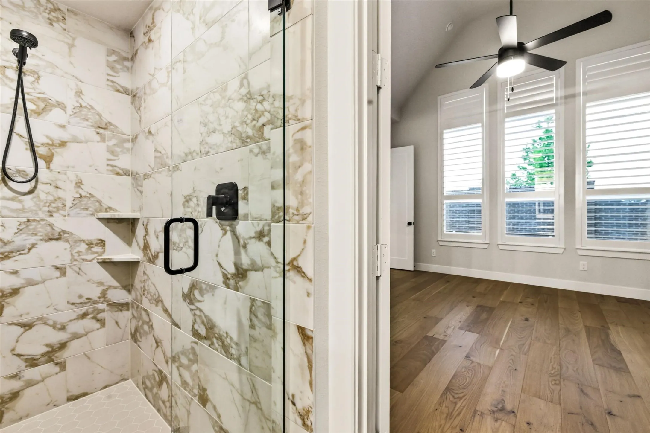 Single Family Residence For Rent in Collin County , 15522 Cormorant Street, Frisco, Texas 75035, 4 Bedroom, 5 Bathroom, 3 Garage spaces, 3,365 Sqft, built in 2023, mls#21299098, Real Estate Agent in Frisco, Homes For Rent in Collin county, Homes For Rent in Frisco, Realtor in Frisco Texas, Real Estate Brokerage Independent Realty Texas, Luminita Cordes Realtor