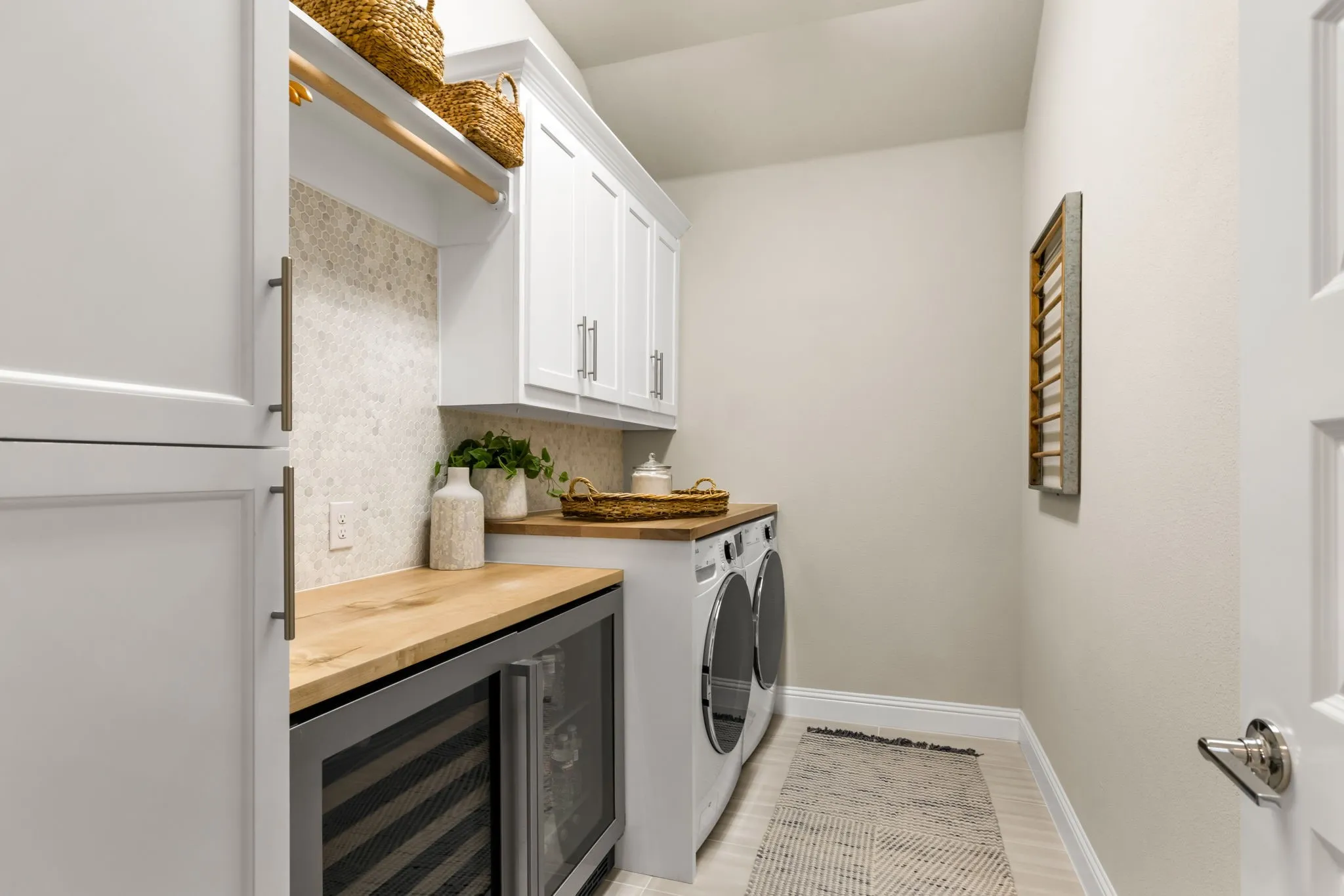 Single Family Residence For Rent in Denton County , 2560 Horsetail Road, Frisco, Texas 75033, 3 Bedroom, 2 Bathroom, 2 Garage spaces, 2,202 Sqft, built in 2020, mls#21299105, Real Estate Agent in Frisco, Homes For Rent in Denton county, Homes For Rent in Frisco, Realtor in Frisco Texas, Real Estate Brokerage Independent Realty Texas, Luminita Cordes Realtor