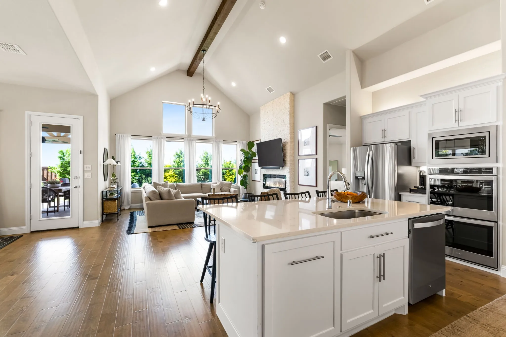 Single Family Residence For Rent in Denton County , 2560 Horsetail Road, Frisco, Texas 75033, 3 Bedroom, 2 Bathroom, 2 Garage spaces, 2,202 Sqft, built in 2020, mls#21299105, Real Estate Agent in Frisco, Homes For Rent in Denton county, Homes For Rent in Frisco, Realtor in Frisco Texas, Real Estate Brokerage Independent Realty Texas, Luminita Cordes Realtor