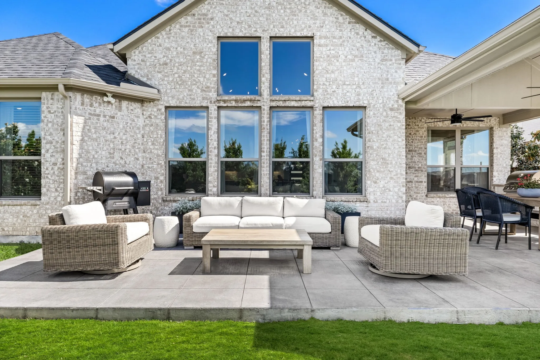 Single Family Residence For Rent in Denton County , 2560 Horsetail Road, Frisco, Texas 75033, 3 Bedroom, 2 Bathroom, 2 Garage spaces, 2,202 Sqft, built in 2020, mls#21299105, Real Estate Agent in Frisco, Homes For Rent in Denton county, Homes For Rent in Frisco, Realtor in Frisco Texas, Real Estate Brokerage Independent Realty Texas, Luminita Cordes Realtor